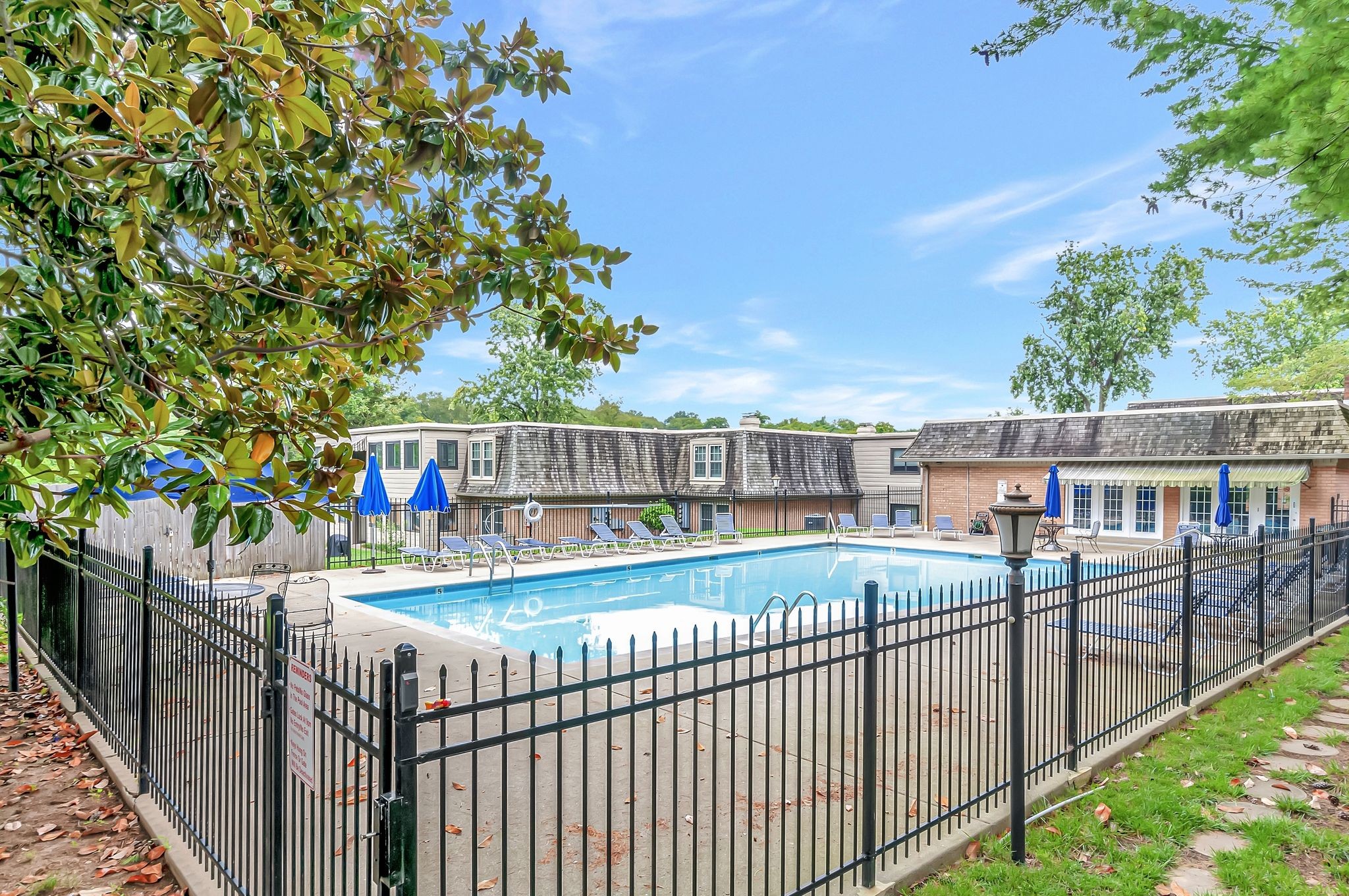 3000 Hillsboro Pike #109, Nashville, TN 37215