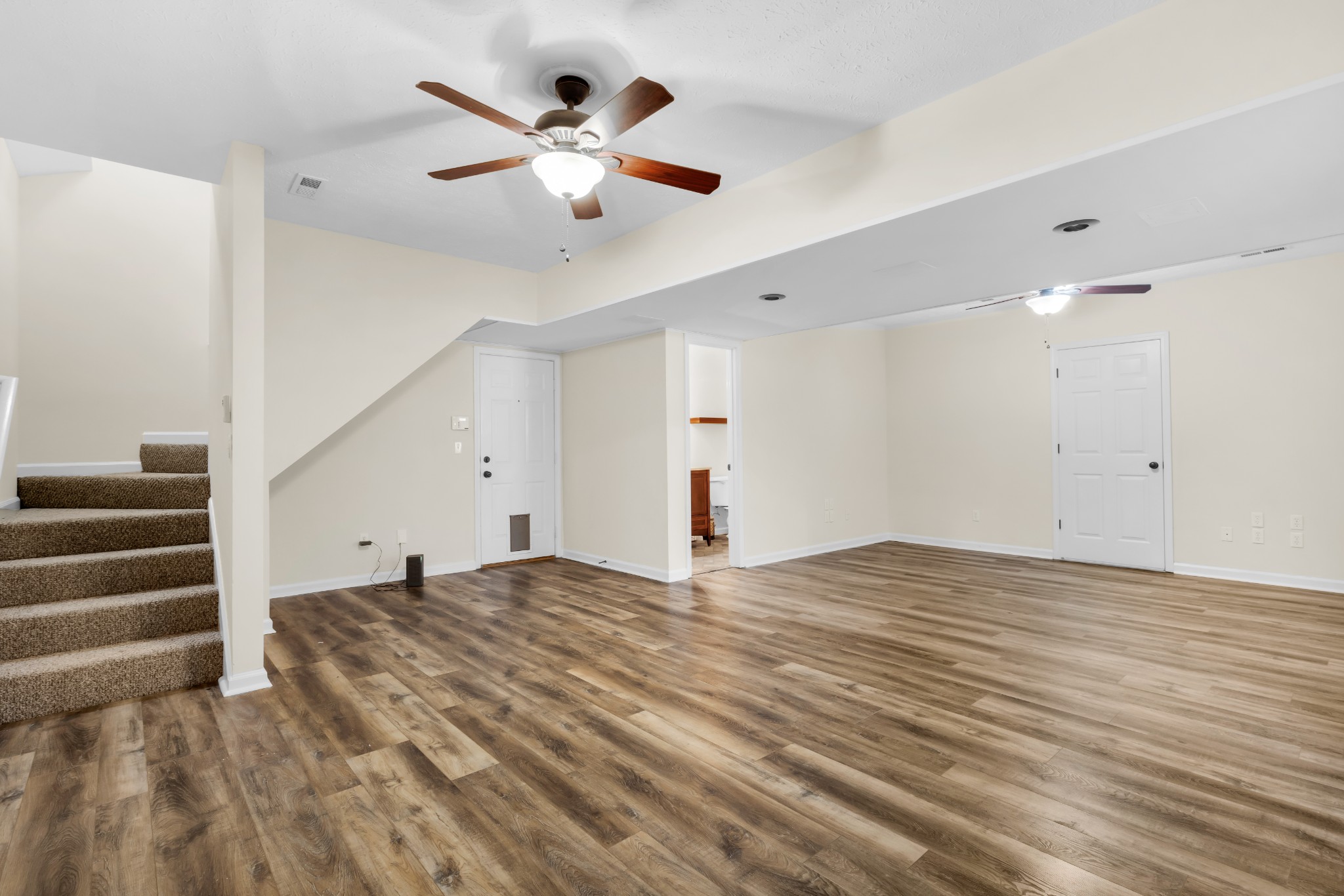 204 Hickory Trl, White House, TN 37188