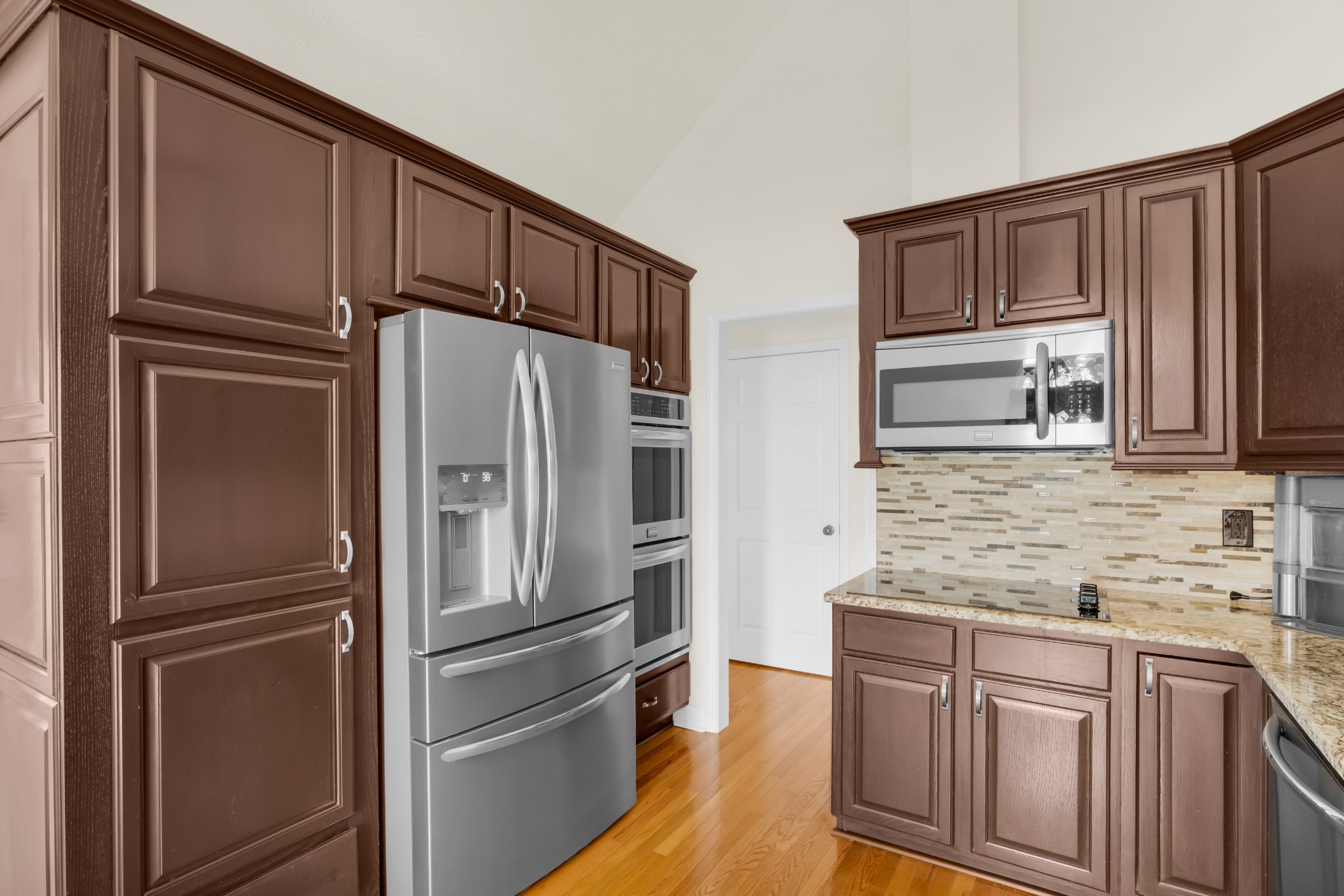 204 Hickory Trl, White House, TN 37188