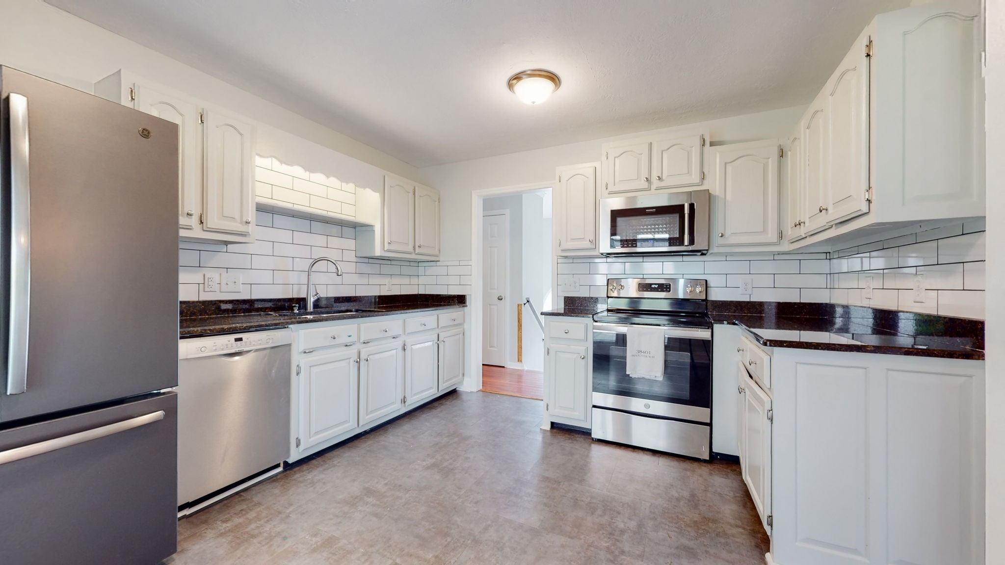 1504 Potter Dr, Columbia, TN 38401