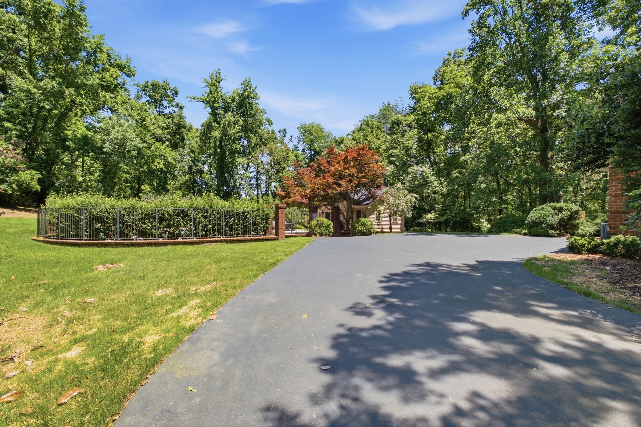 4383 Chickering Ln, Nashville, TN 37215