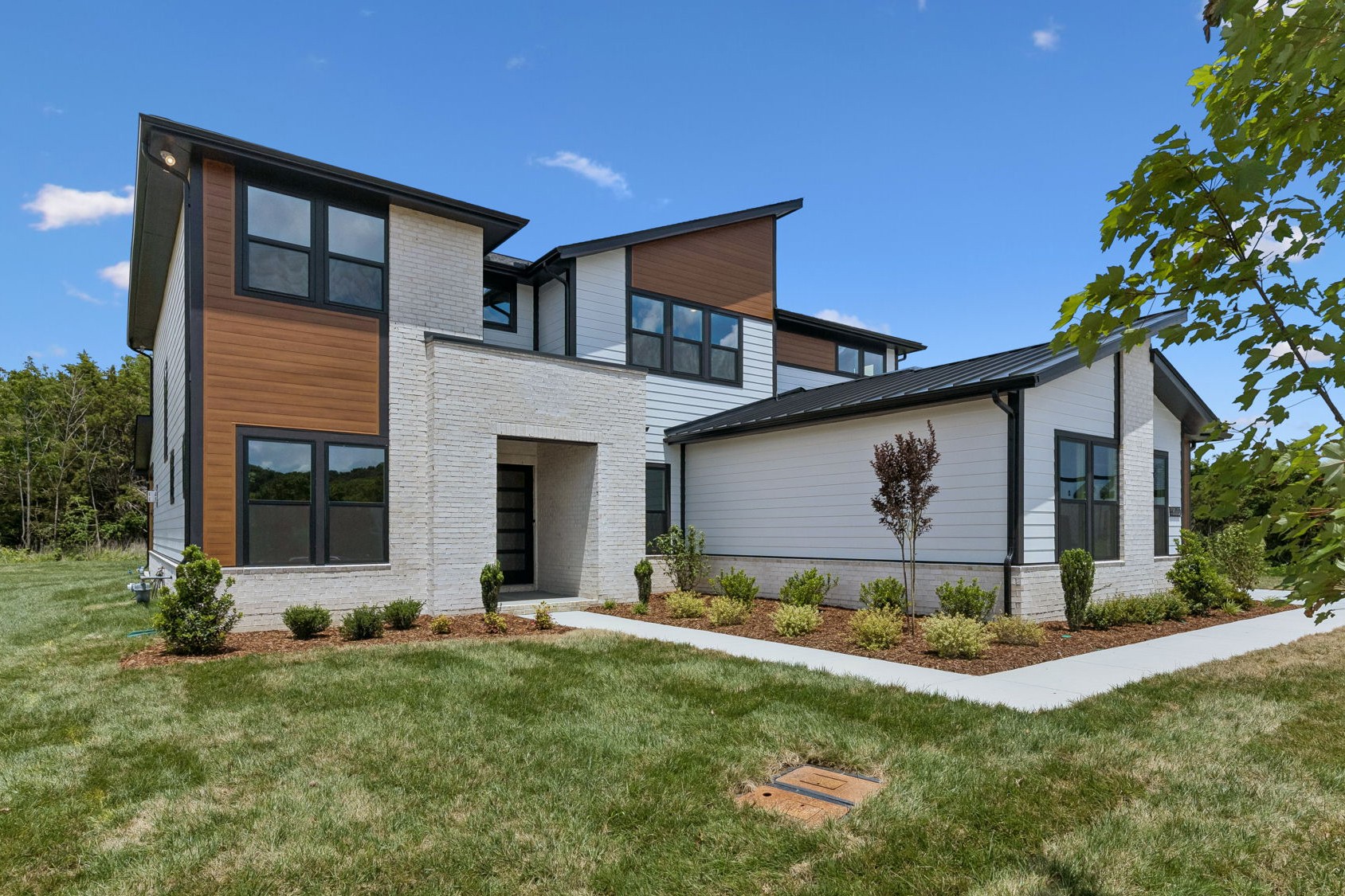 1005 Willow Ridge Dr, Nolensville, TN 37135