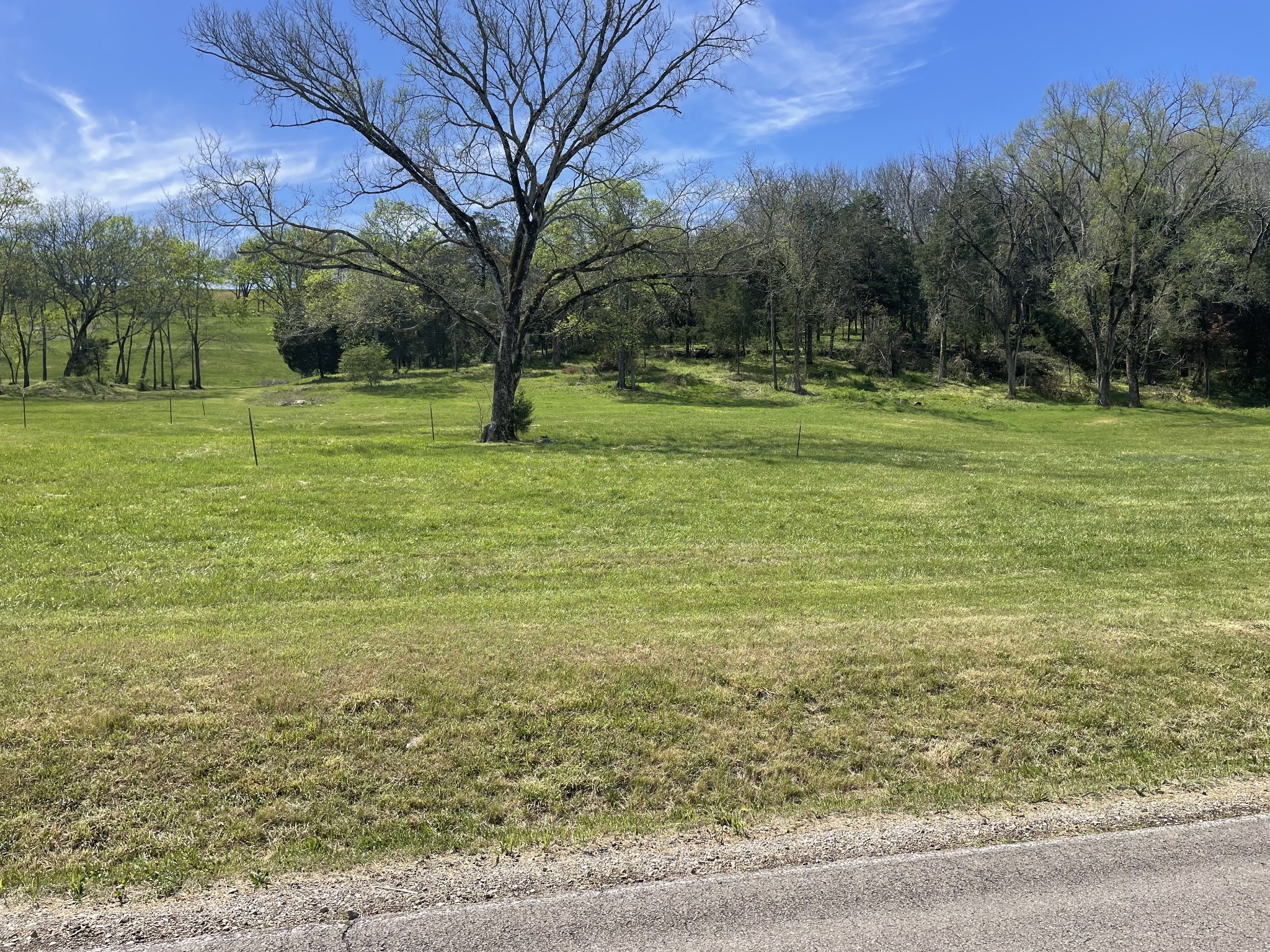 9 Gaskill Branch Rd, Santa Fe, TN 38482