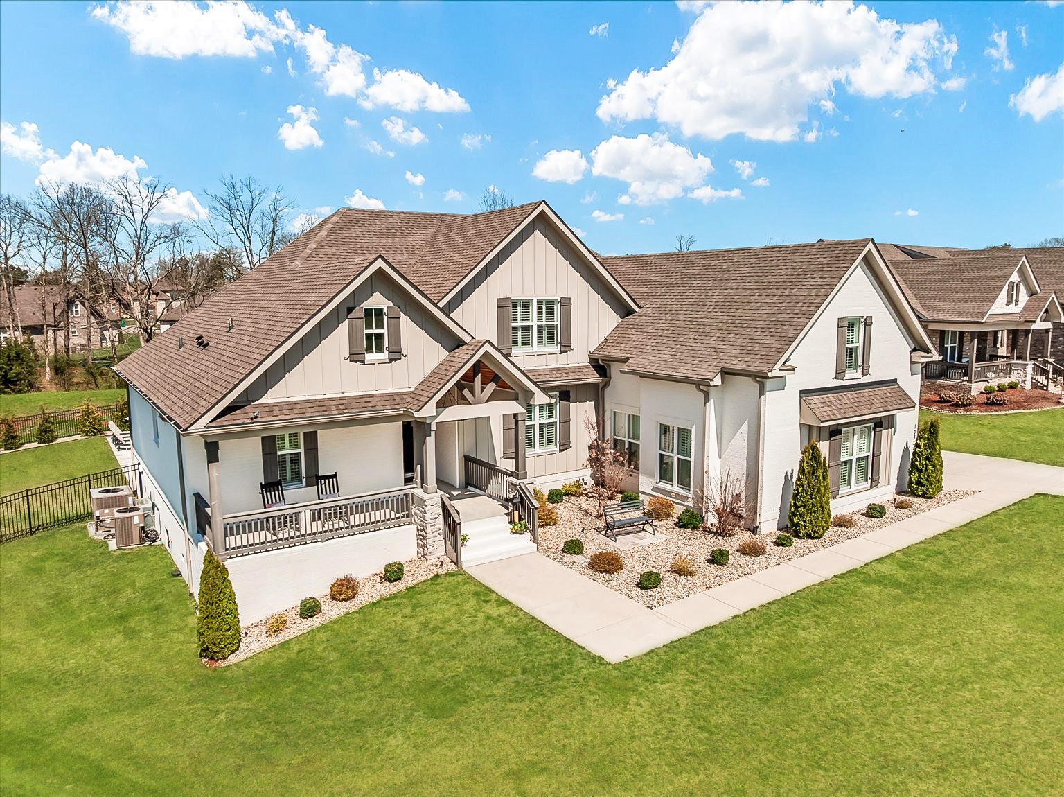 1032 Abbey Road Way, Spring Hill, TN 37174