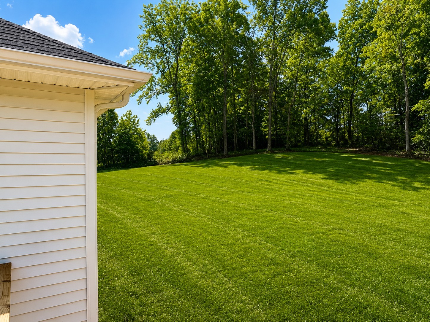 1855 Adams Rd, Charlotte, TN 37036