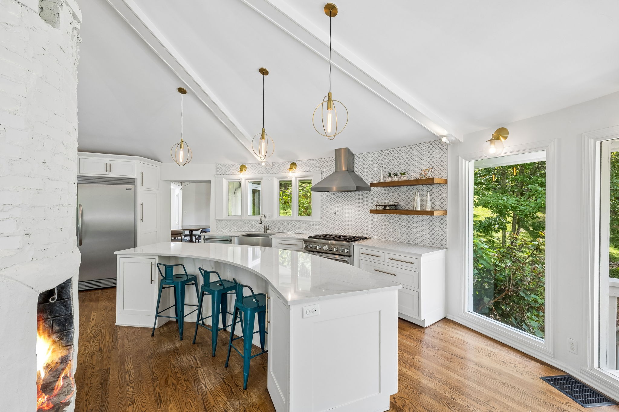 1619 Otter Creek Rd, Nashville, TN 37215