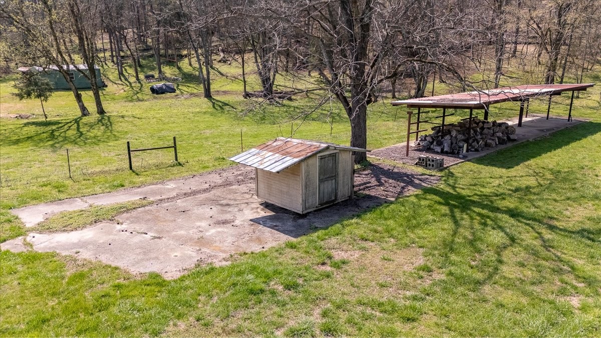 4388 Pulaski Hwy, Culleoka, TN 38451