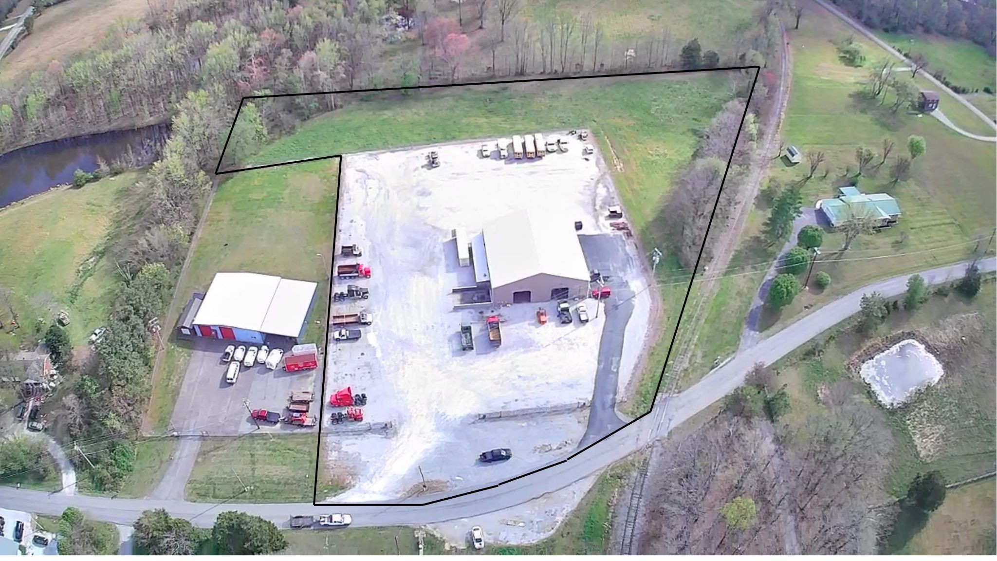 1018 Abiff Rd, Bon Aqua, TN 37025