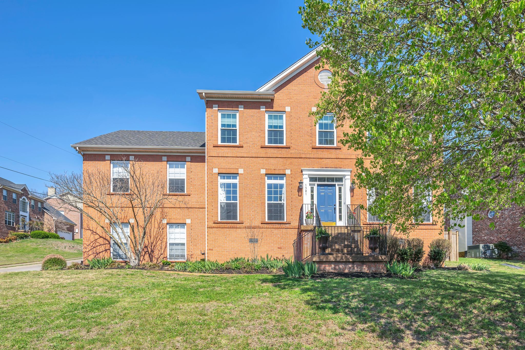 1301 Wexford Downs Ln, Nashville, TN 37211