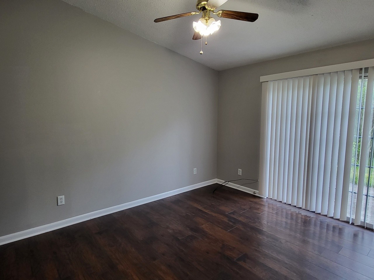 811 Netherlands Dr, Hermitage, TN 37076