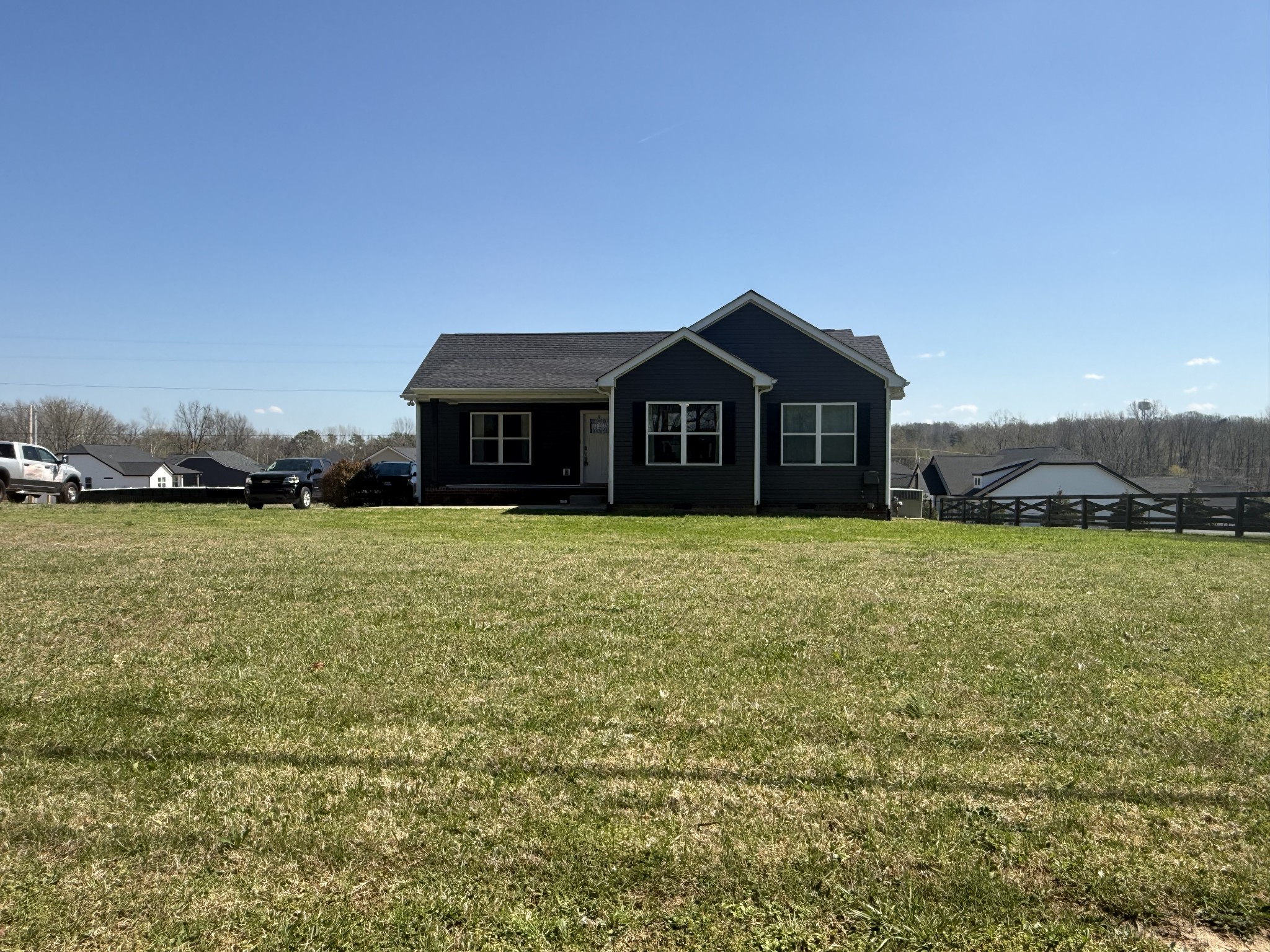 1016 Northside Dr, Dickson, TN 37055