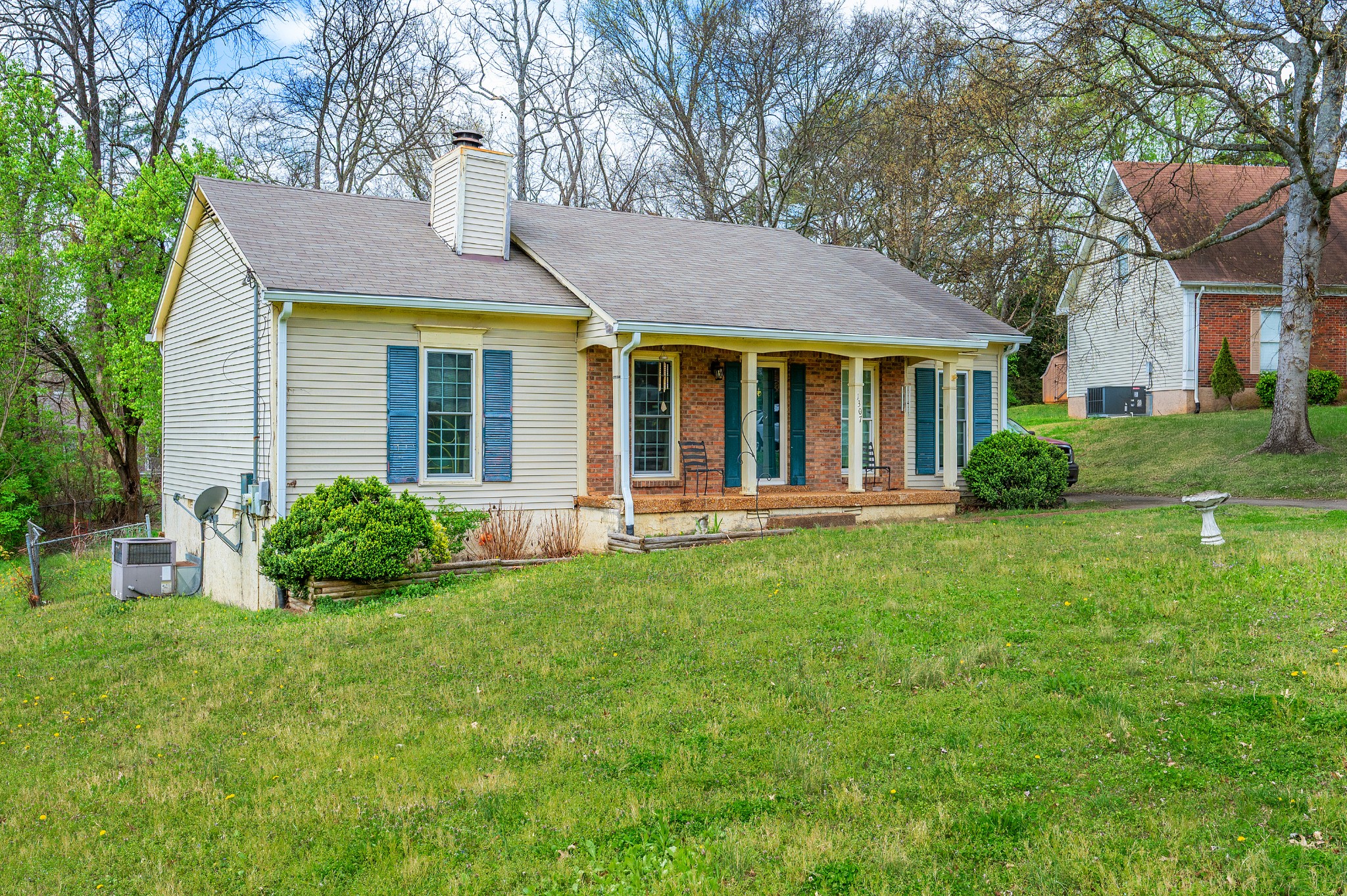1307 Rolling Meadow Ct, Mount Juliet, TN 37122