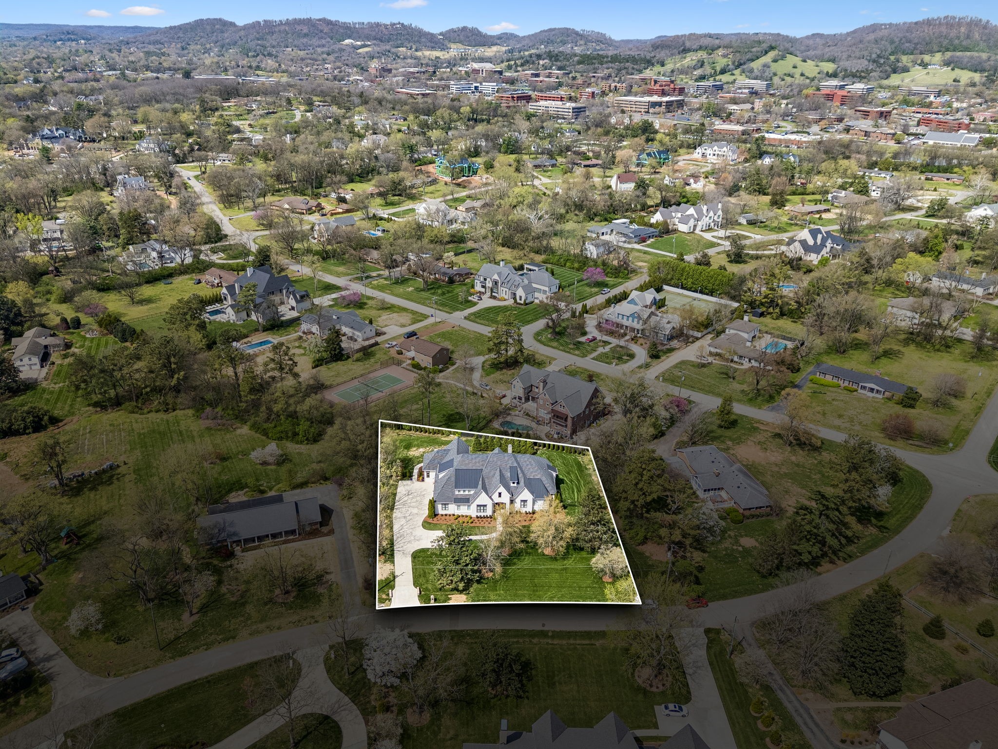 403 Cornwall Dr, Brentwood, TN 37027