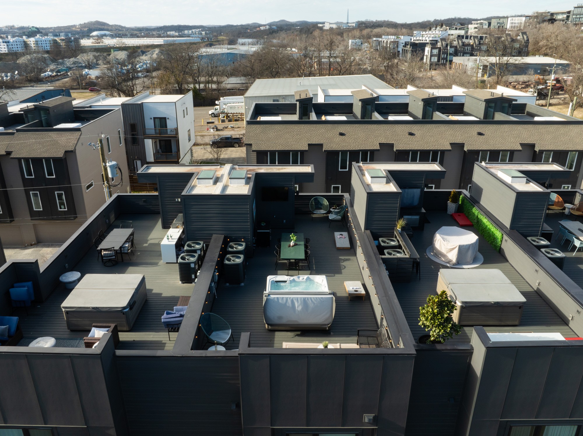 1406 Napoleon St, Nashville, TN 37207