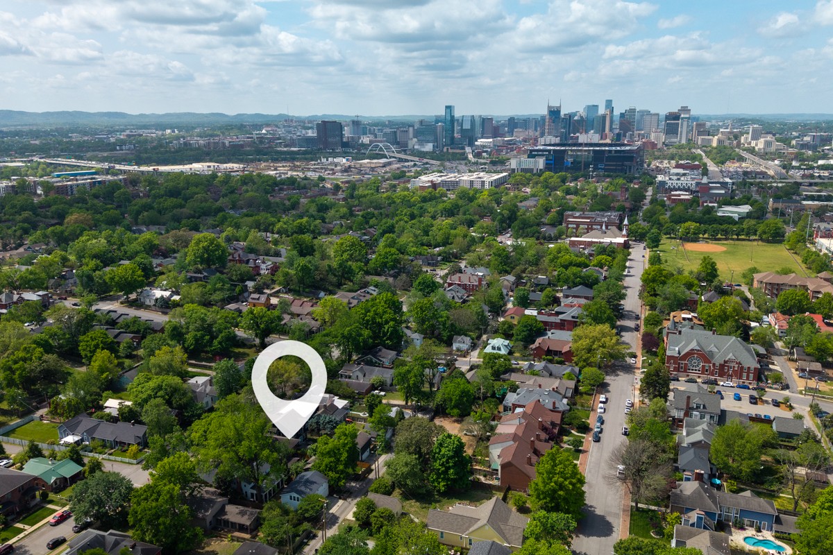 913 Fatherland St, Nashville, TN 37206