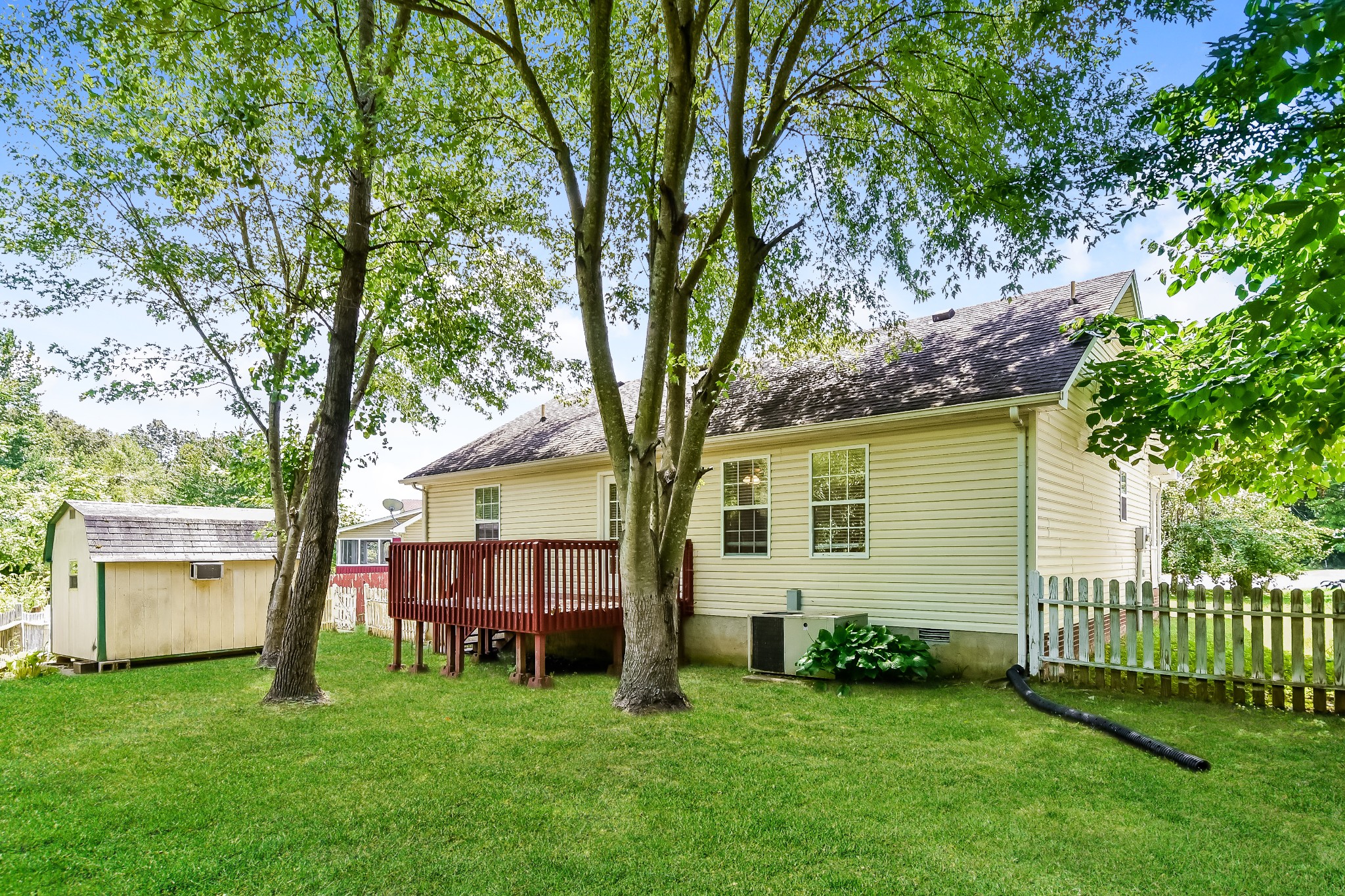 649 Laramie Dr, Springfield, TN 37172