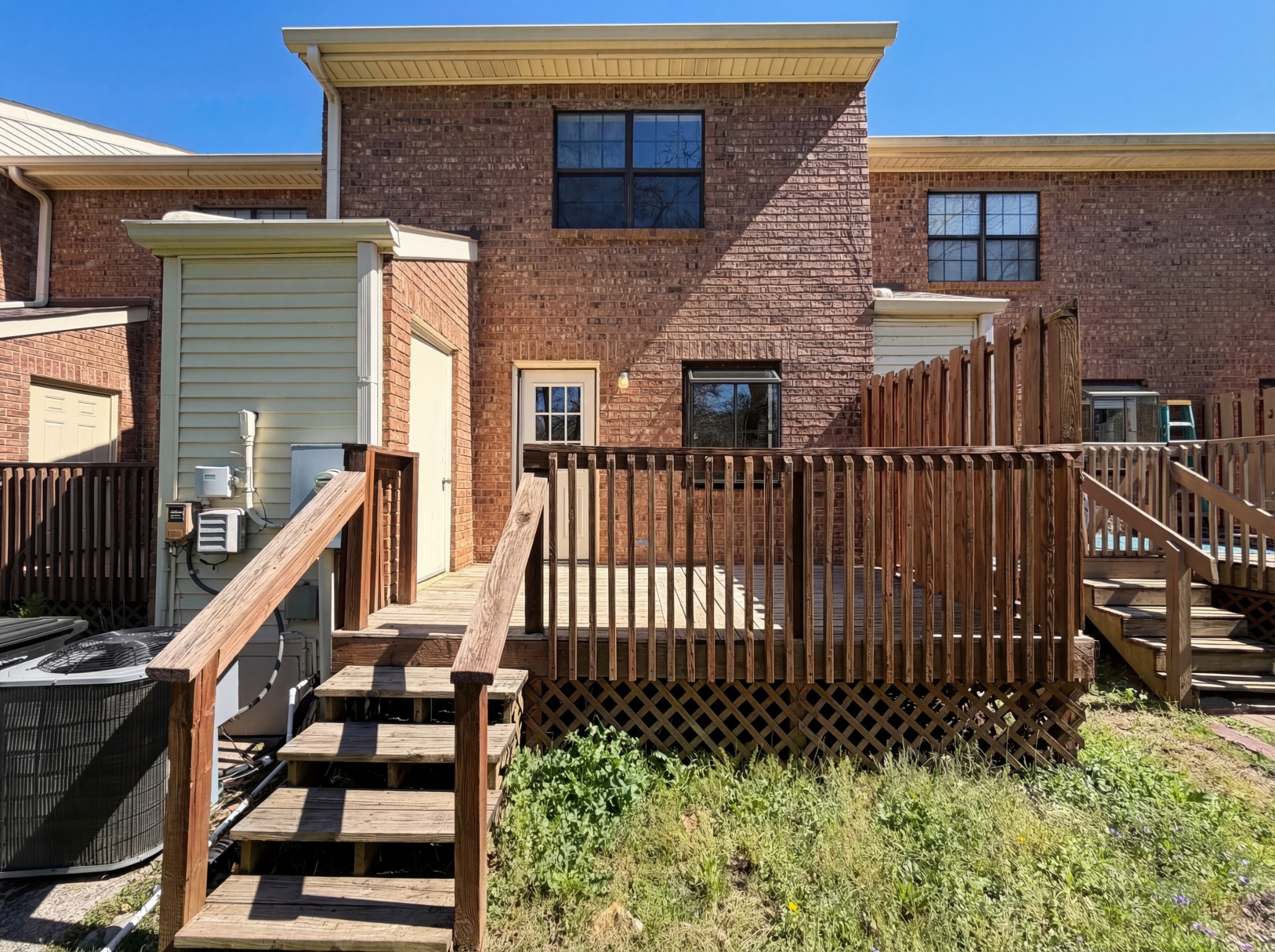 211 Thistle Ln, Hermitage, TN 37076