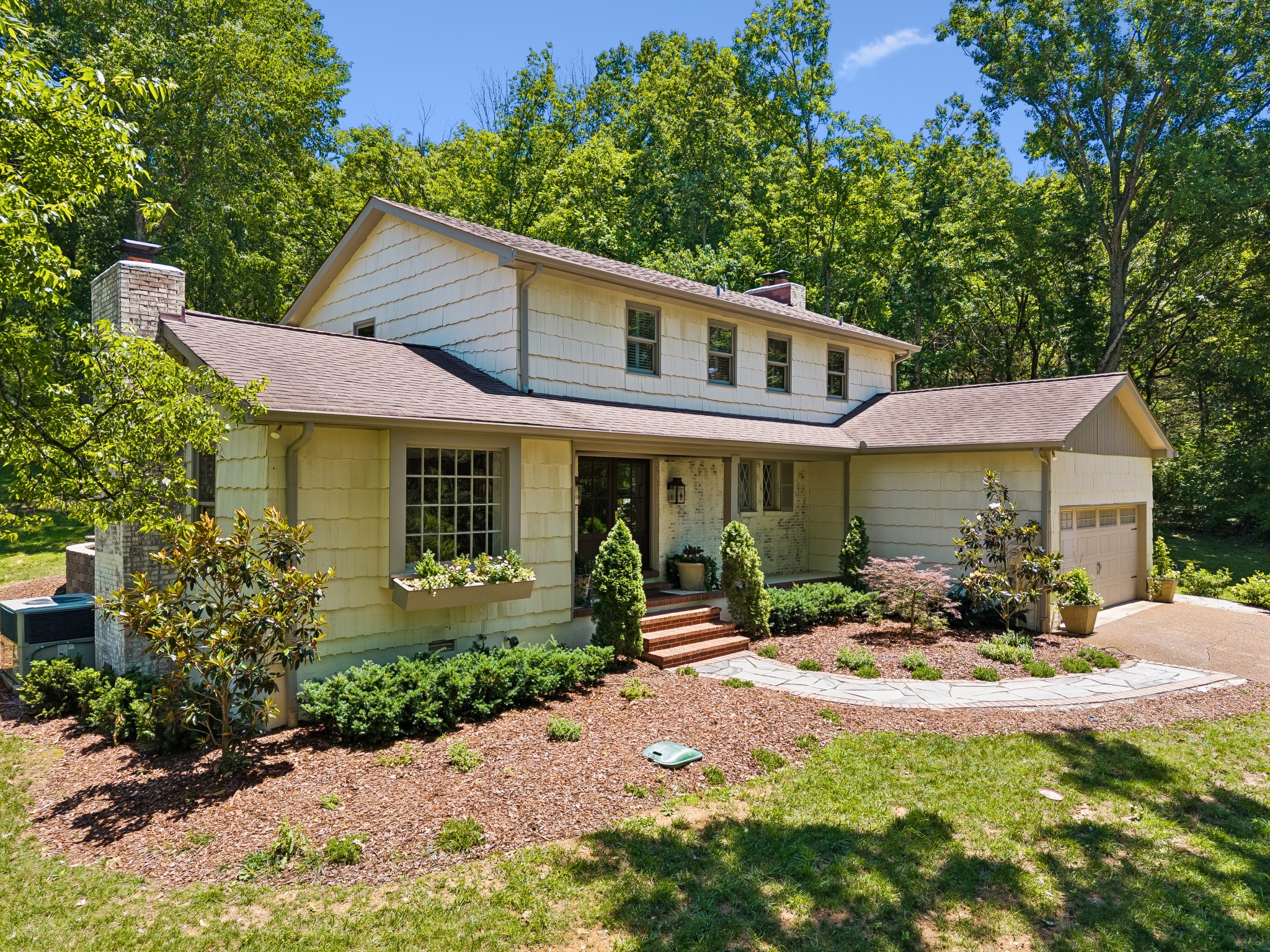 1107 Dickinson Ln, Franklin, TN 37069