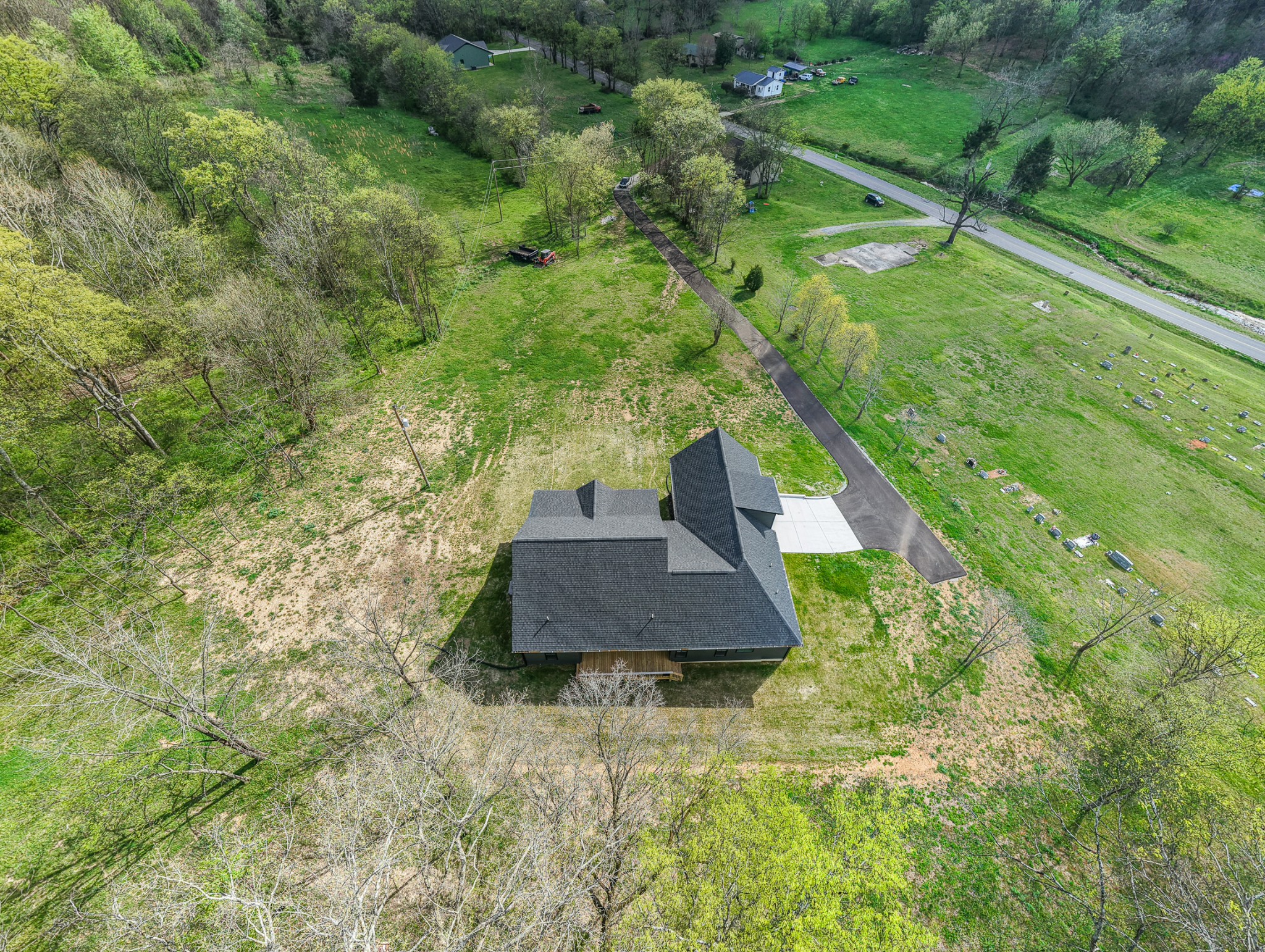 8415 W Sheepneck Rd, Mount Pleasant, TN 38474