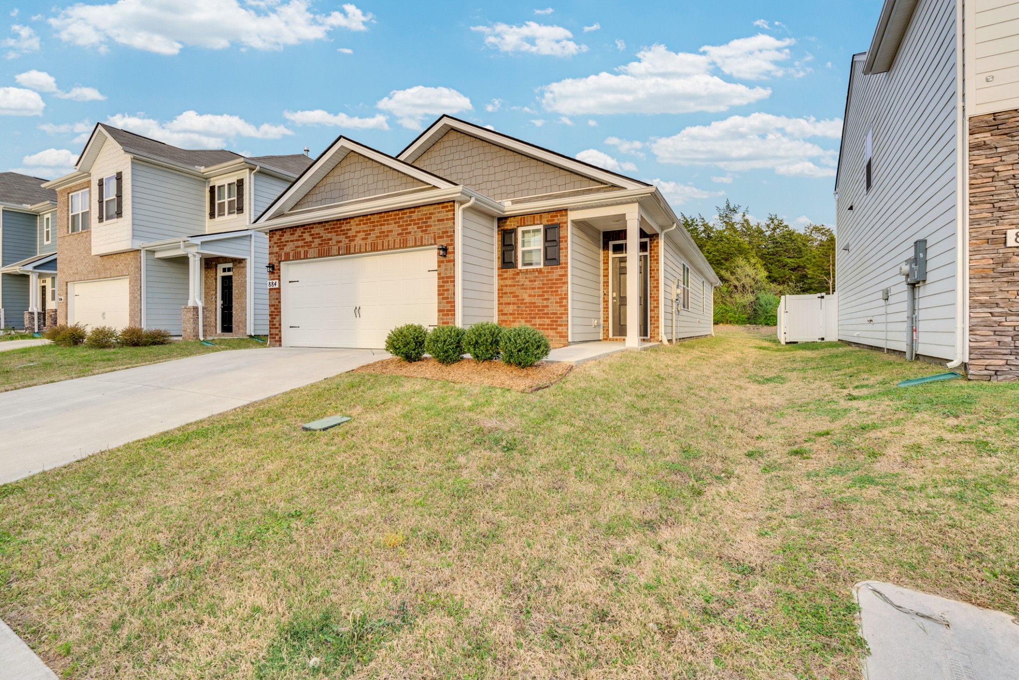884 Long Leaf Rd, Lebanon, TN 37087