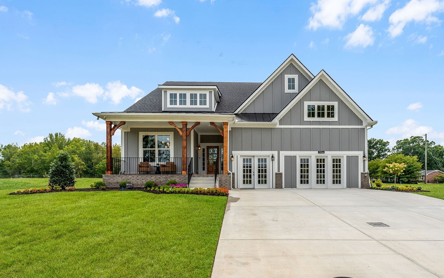 7904 Pine St, Fairview, TN 37062