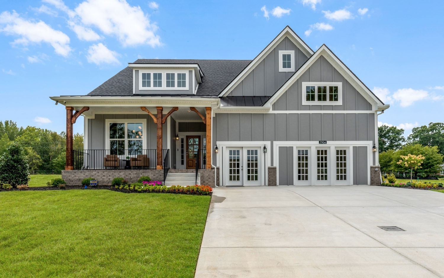 7904 Pine St, Fairview, TN 37062