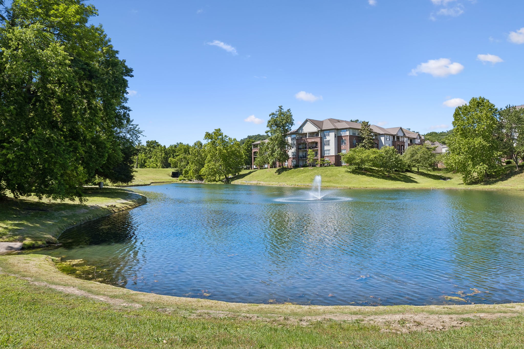 323 Boxmere Pl, Nashville, TN 37215