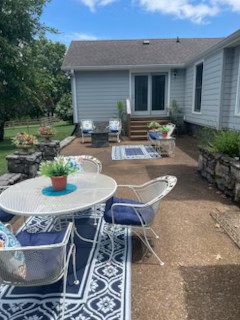 1610 Stop 30 Rd, Hendersonville, TN 37075