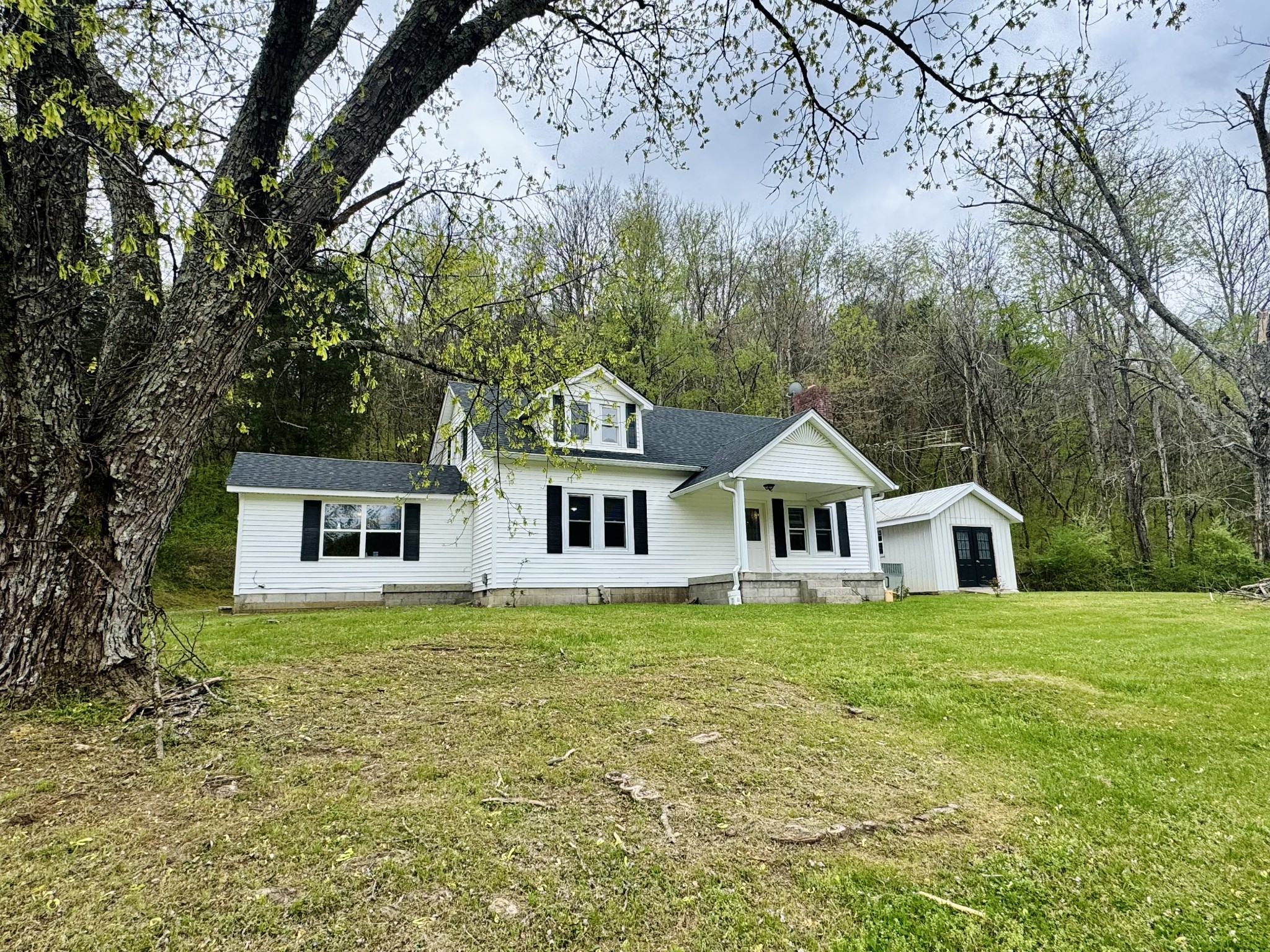 260 Defeated Creek Hwy, Carthage, TN 37030