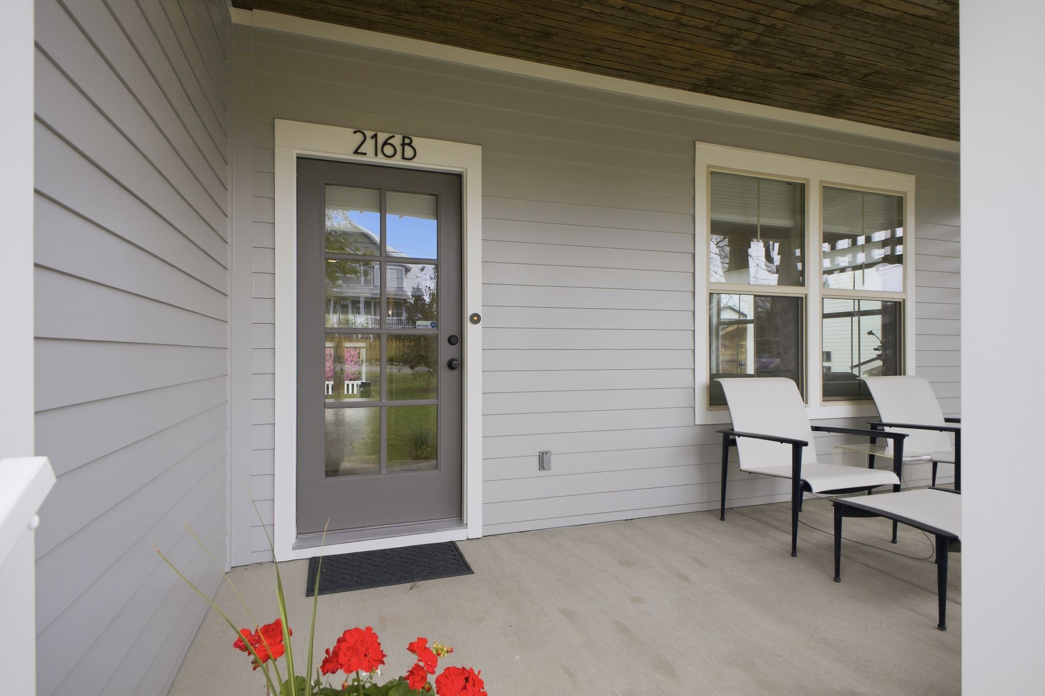 216B 38th Ave N, Nashville, TN 37209
