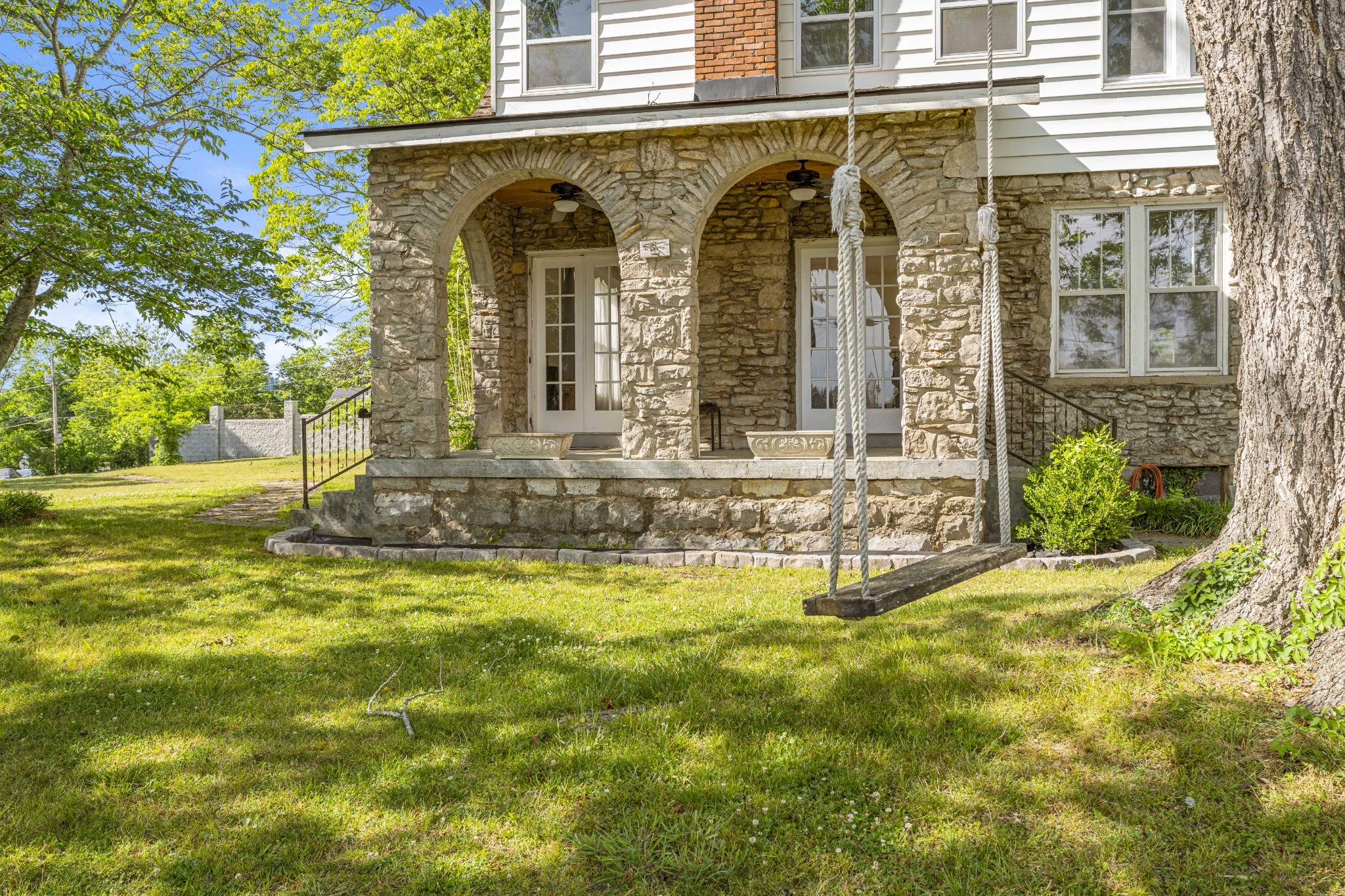 307 College Ave E, Carthage, TN 37030