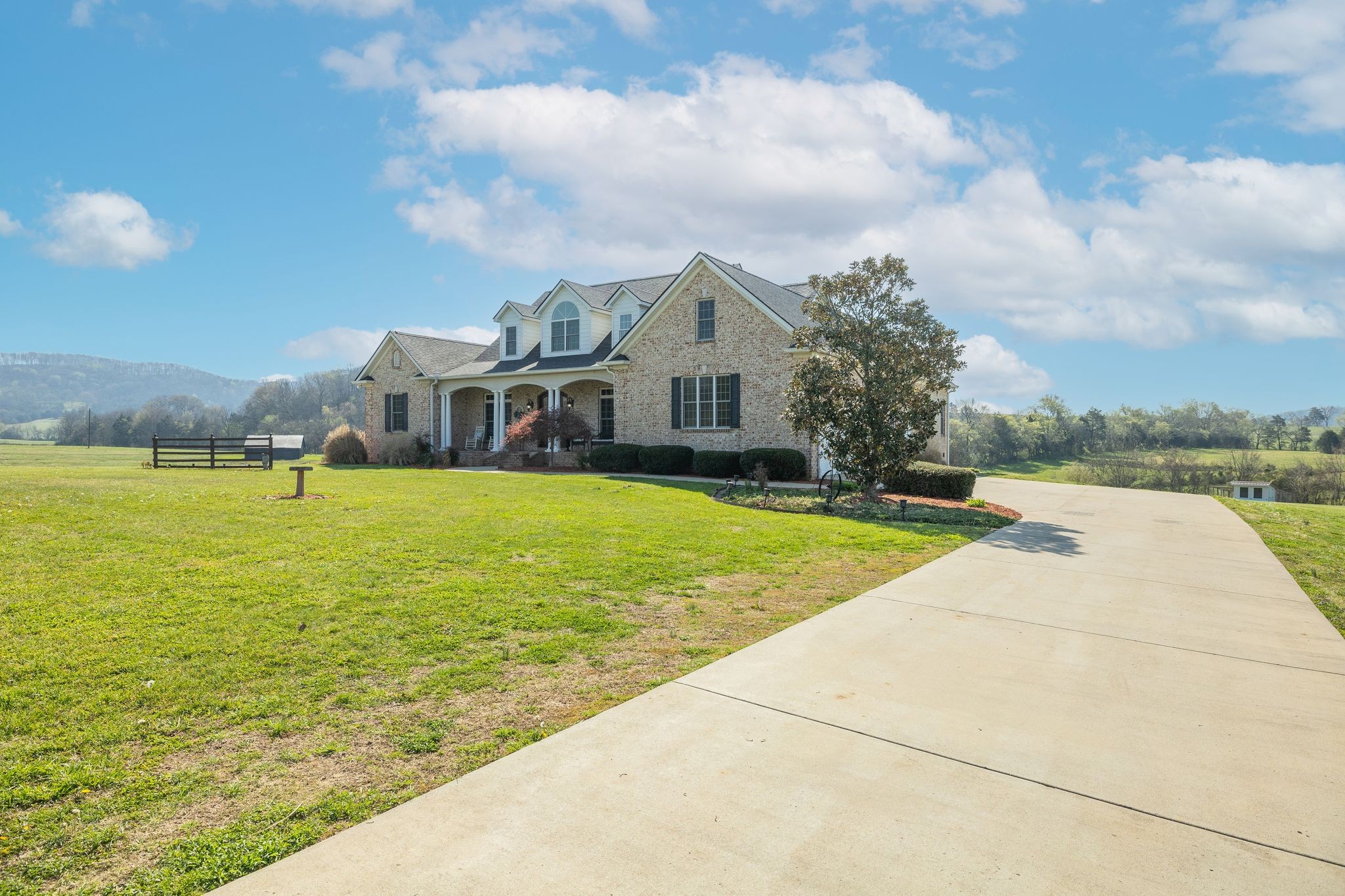 12328 Lascassas Pike, Milton, TN 37118