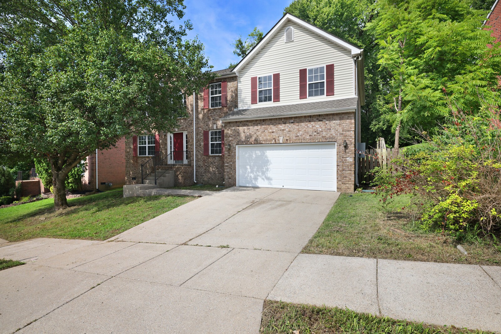 4060 Barnes Cove Dr, Antioch, TN 37013