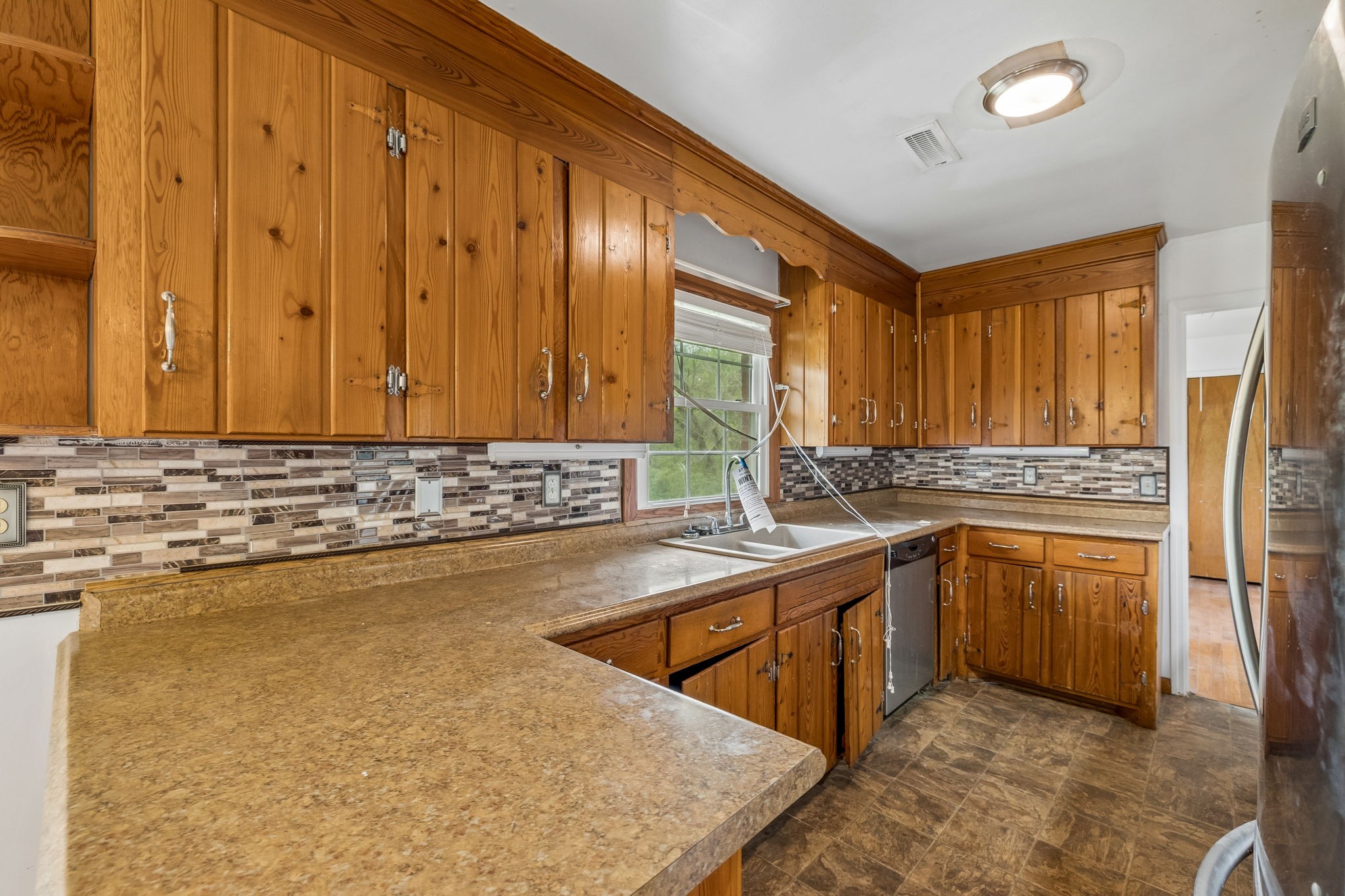 1031 College Ave, Nashville, TN 37209