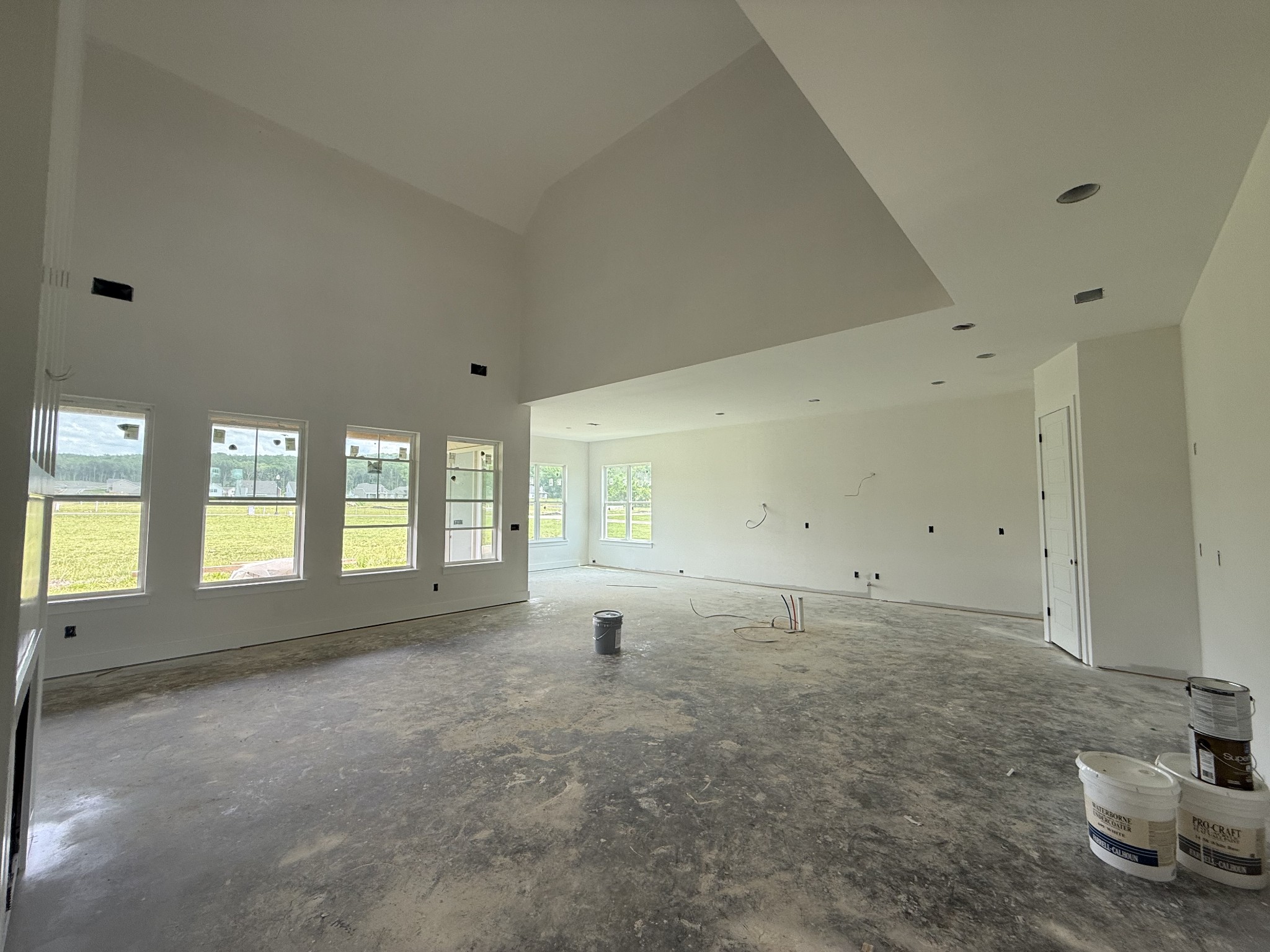 2708 Canton Dr, Murfreesboro, TN 37129