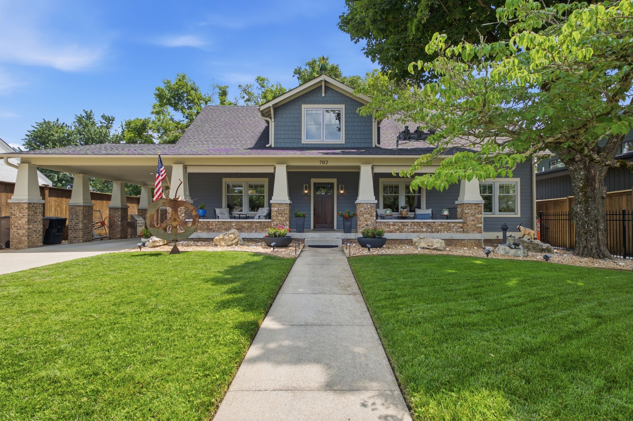 702 Skyview Dr, Nashville, TN 37206