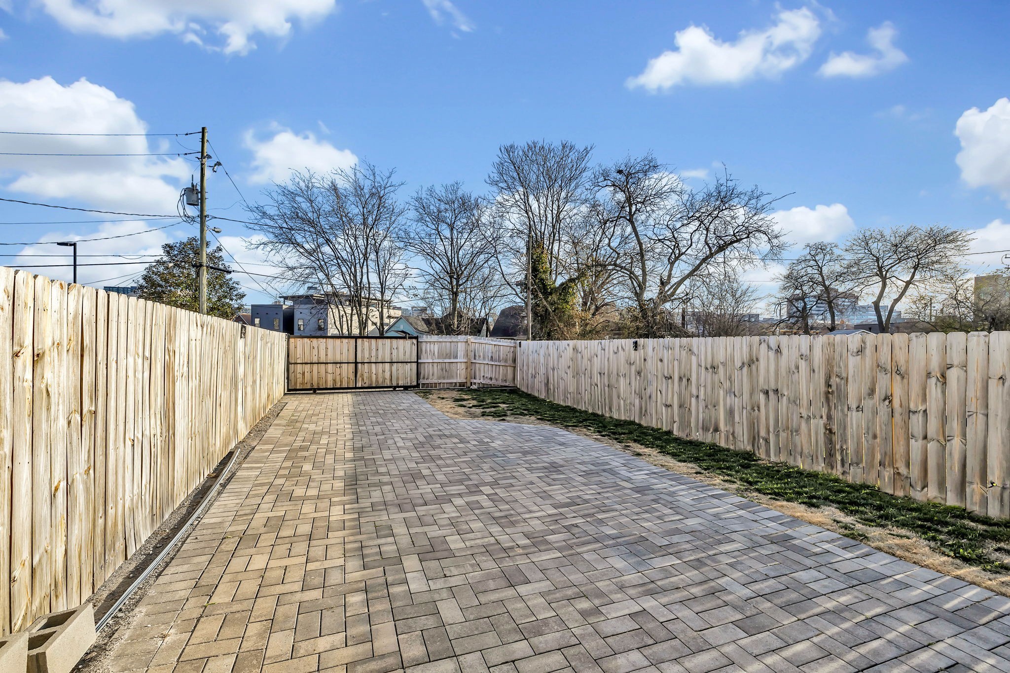 611A 21st Ave N, Nashville, TN 37203