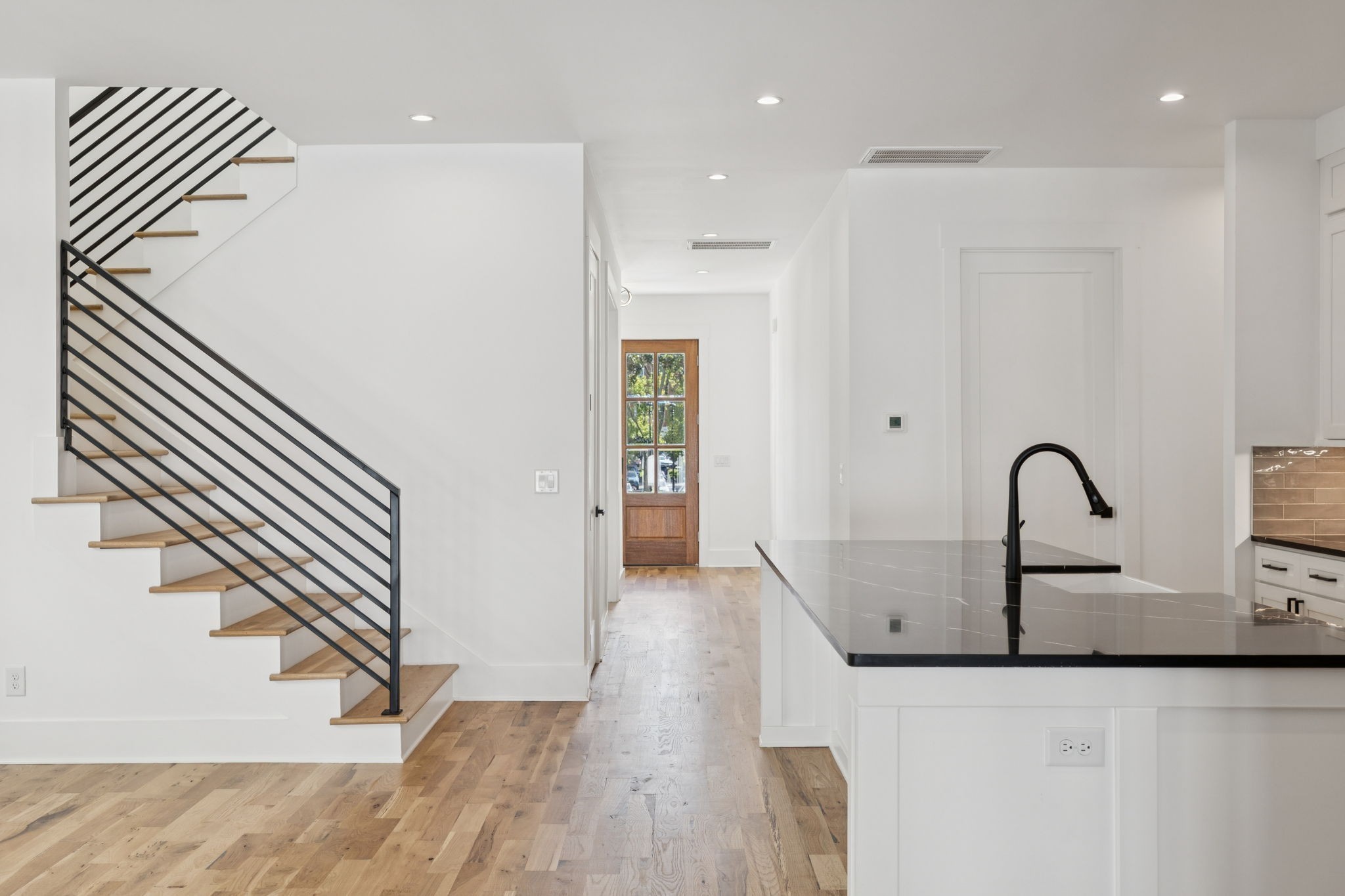 1110 Caldwell Ln, Nashville, TN 37204