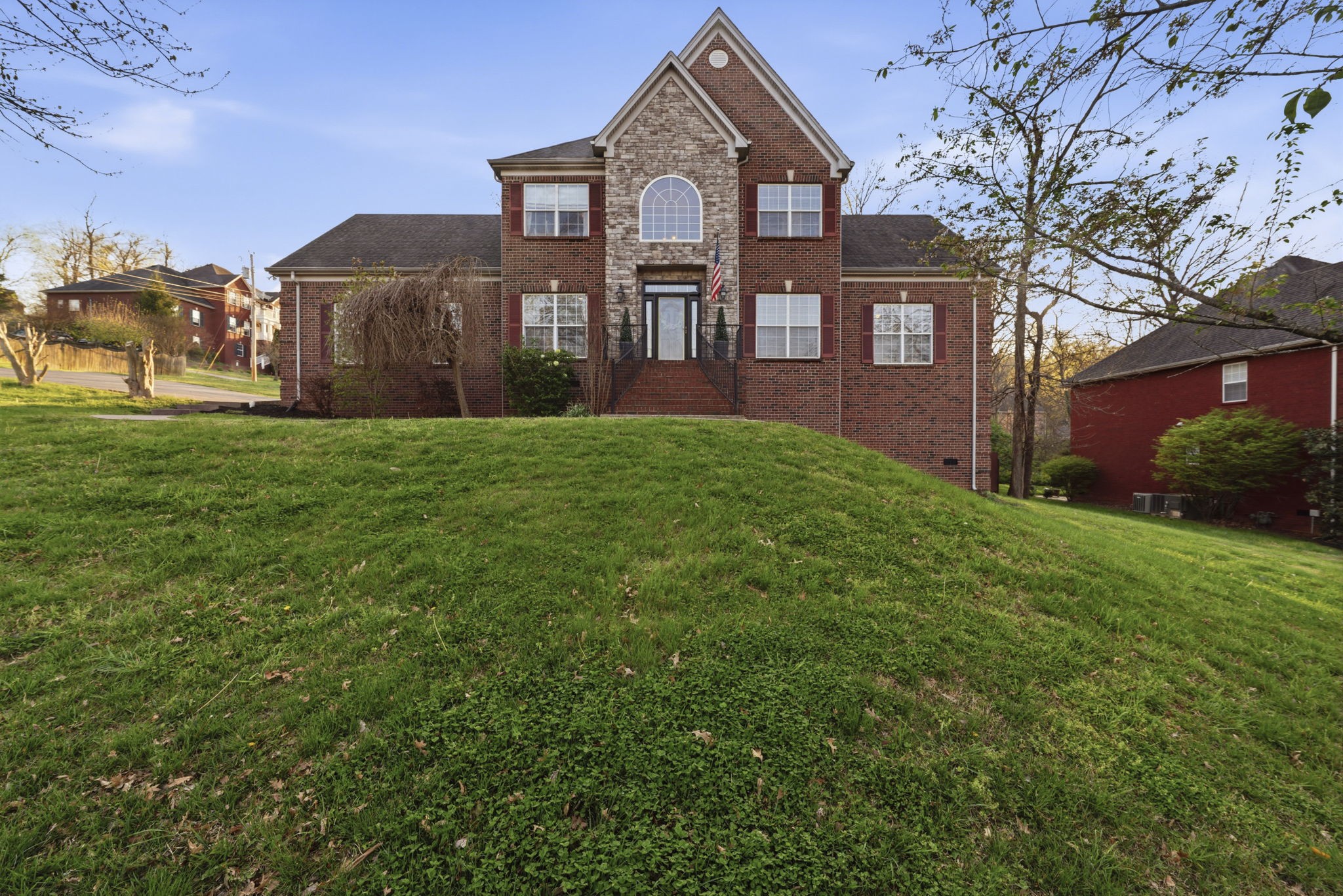 425 Westwood Dr, Smyrna, TN 37167