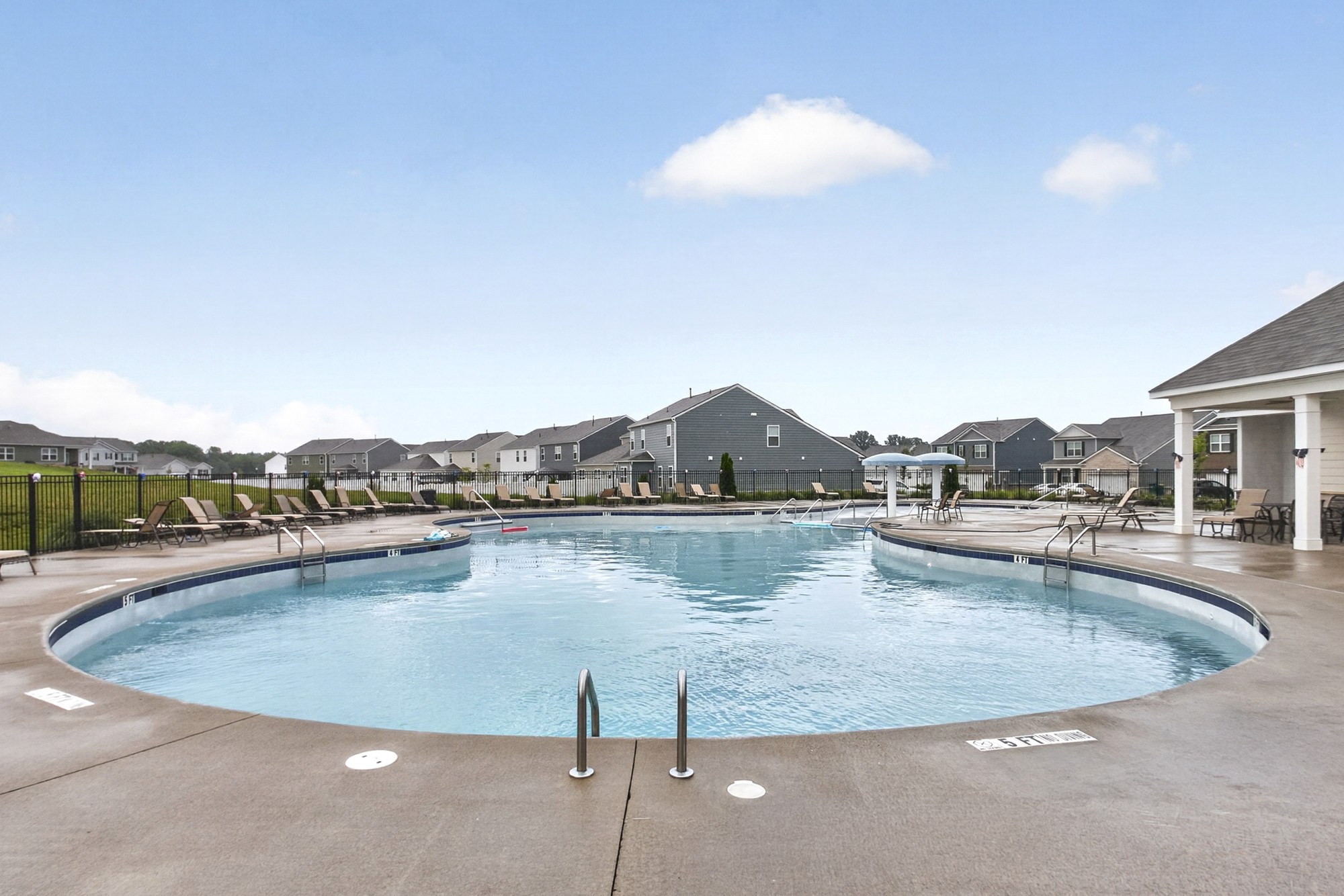 7301 Golden Way, White House, TN 37188