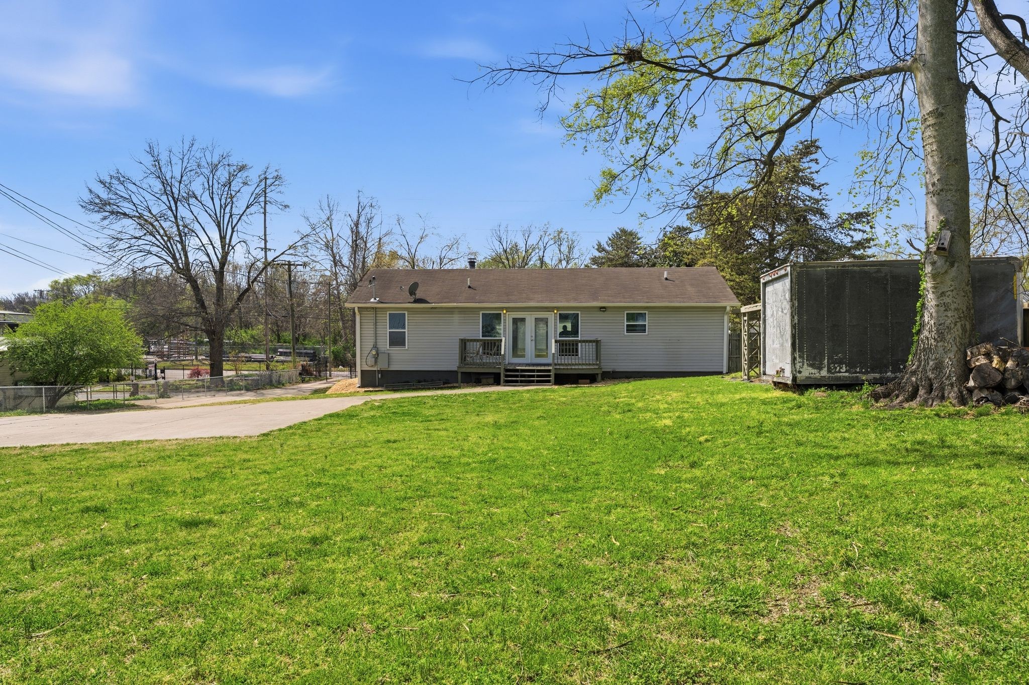 248 Spence Ln, Nashville, TN 37210