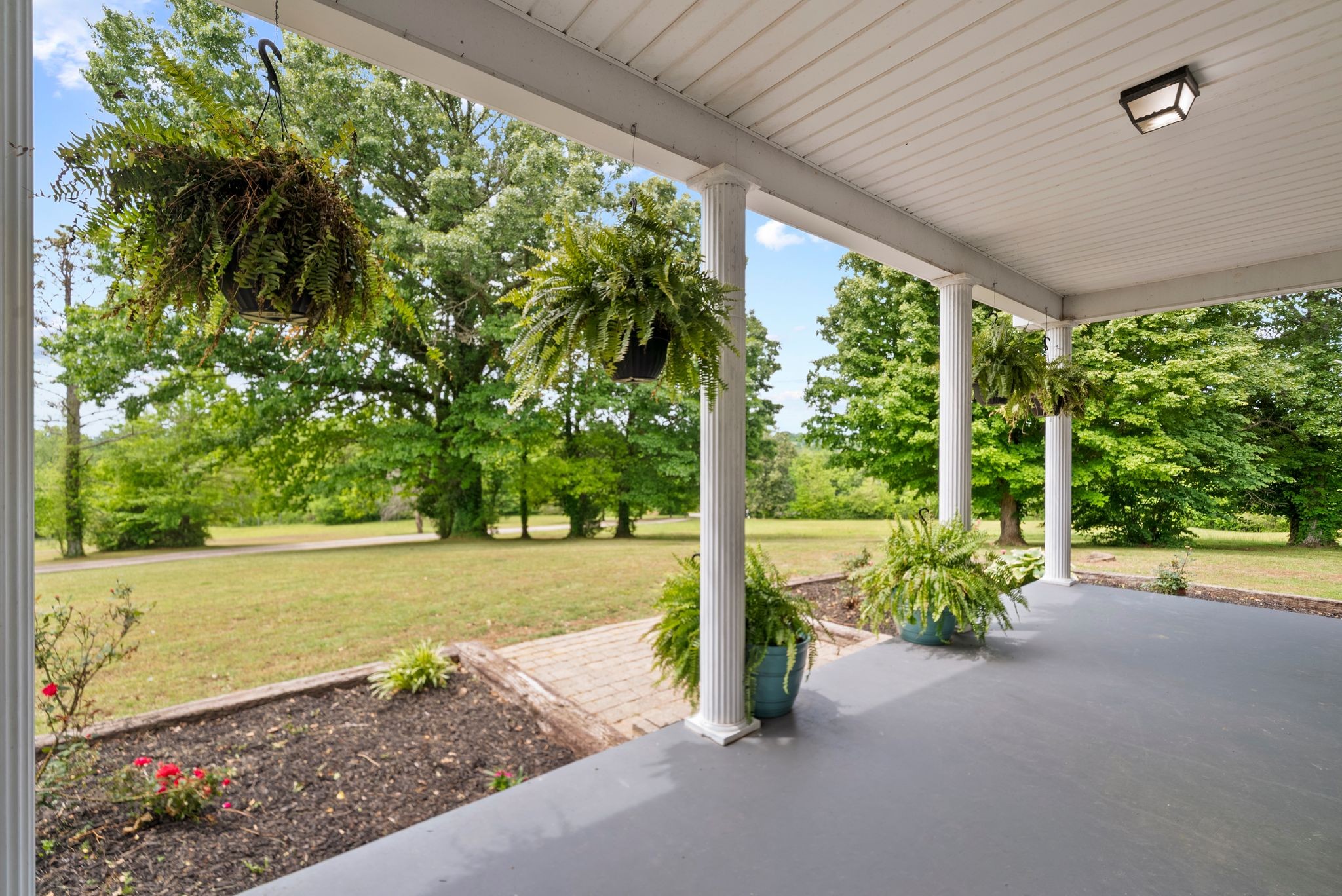 2580 Santa Fe Pike, Santa Fe, TN 38482