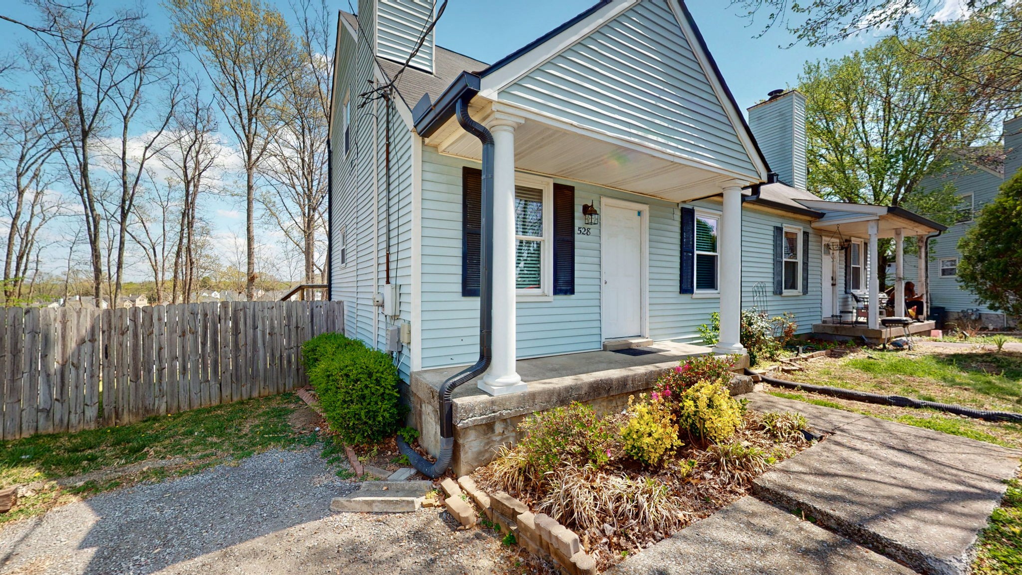 528 Debbie Dr, Hermitage, TN 37076