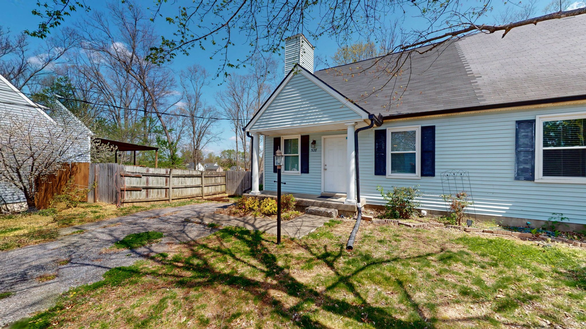 528 Debbie Dr, Hermitage, TN 37076