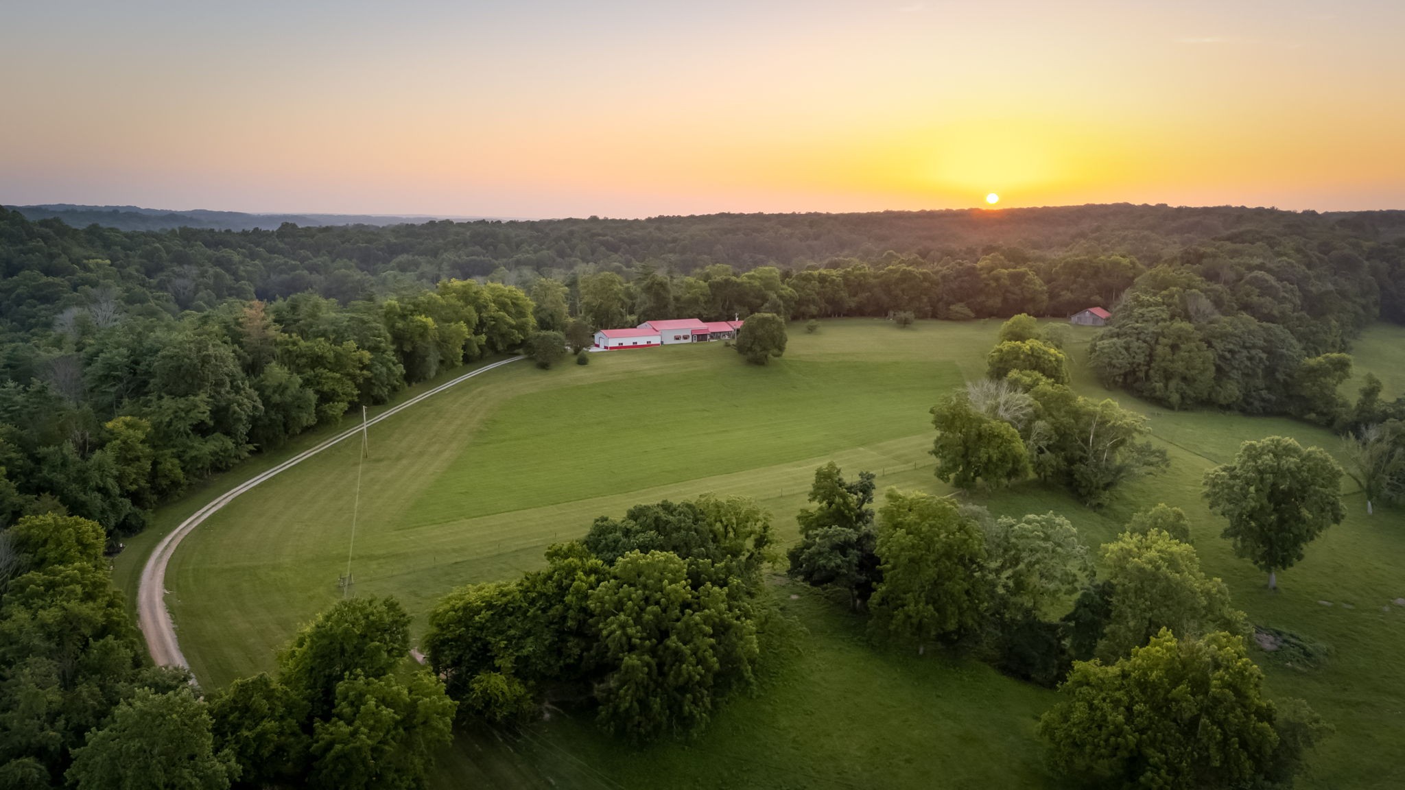 5123 Steam Mill Hollow Rd, Williamsport, TN 38487