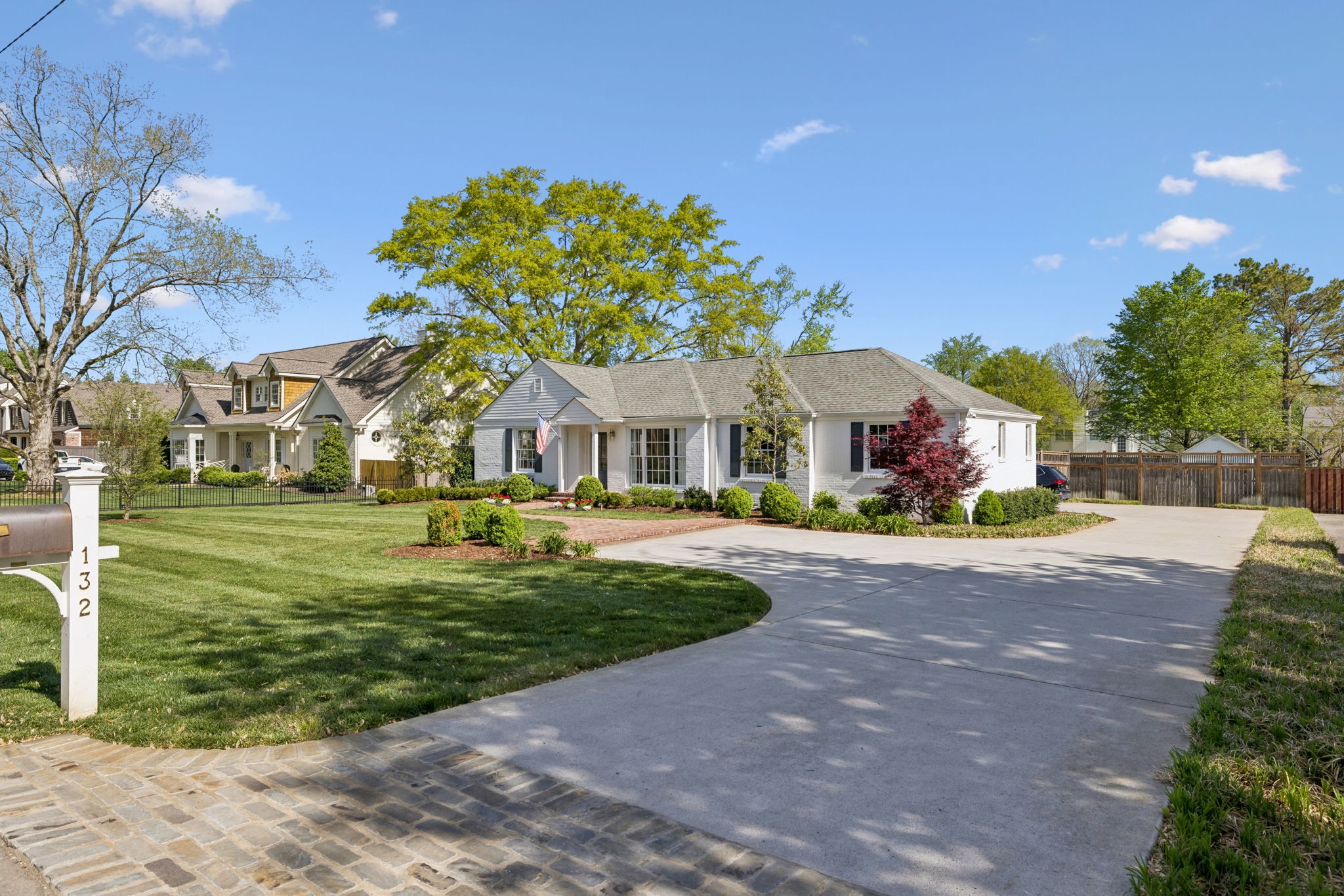 132 Brookfield, Nashville, TN 37205