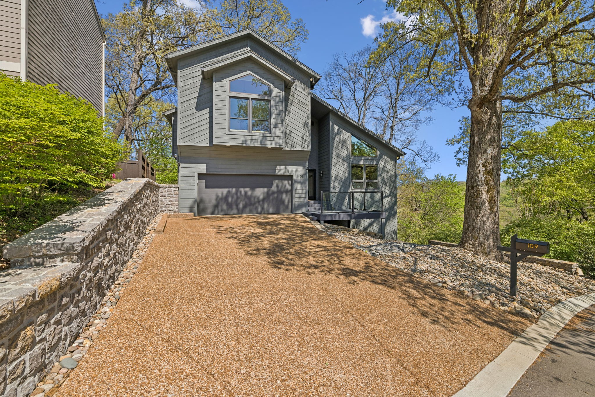 109 Harpeth Trace Ct, Nashville, TN 37221