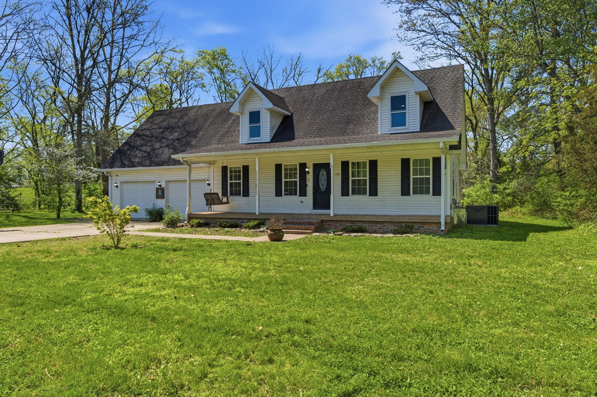 198 Tammy Dr, Gallatin, TN 37066