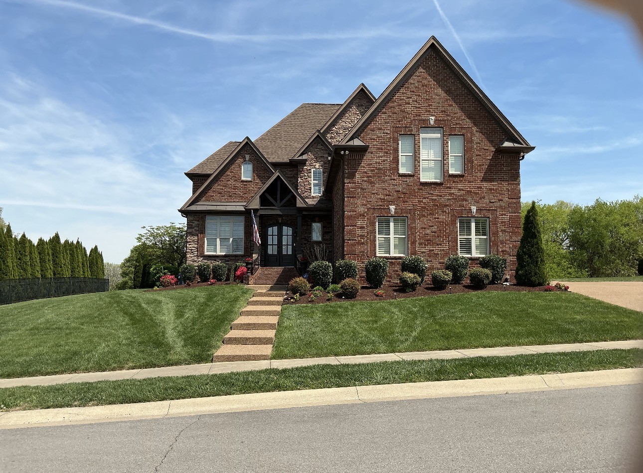 303 Charleston St, Lebanon, TN 37087