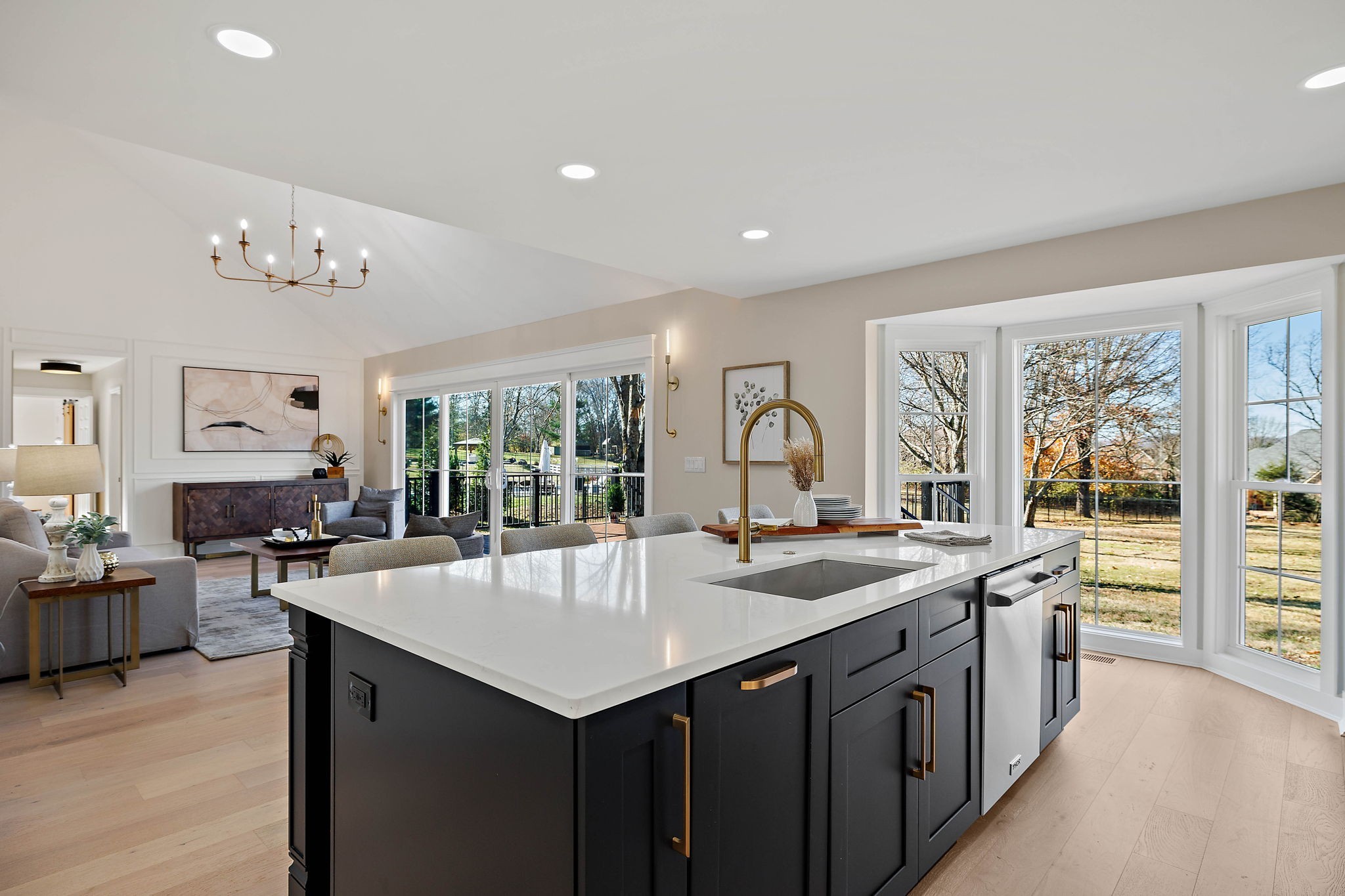 1114 Chickasaw Dr, Brentwood, TN 37027